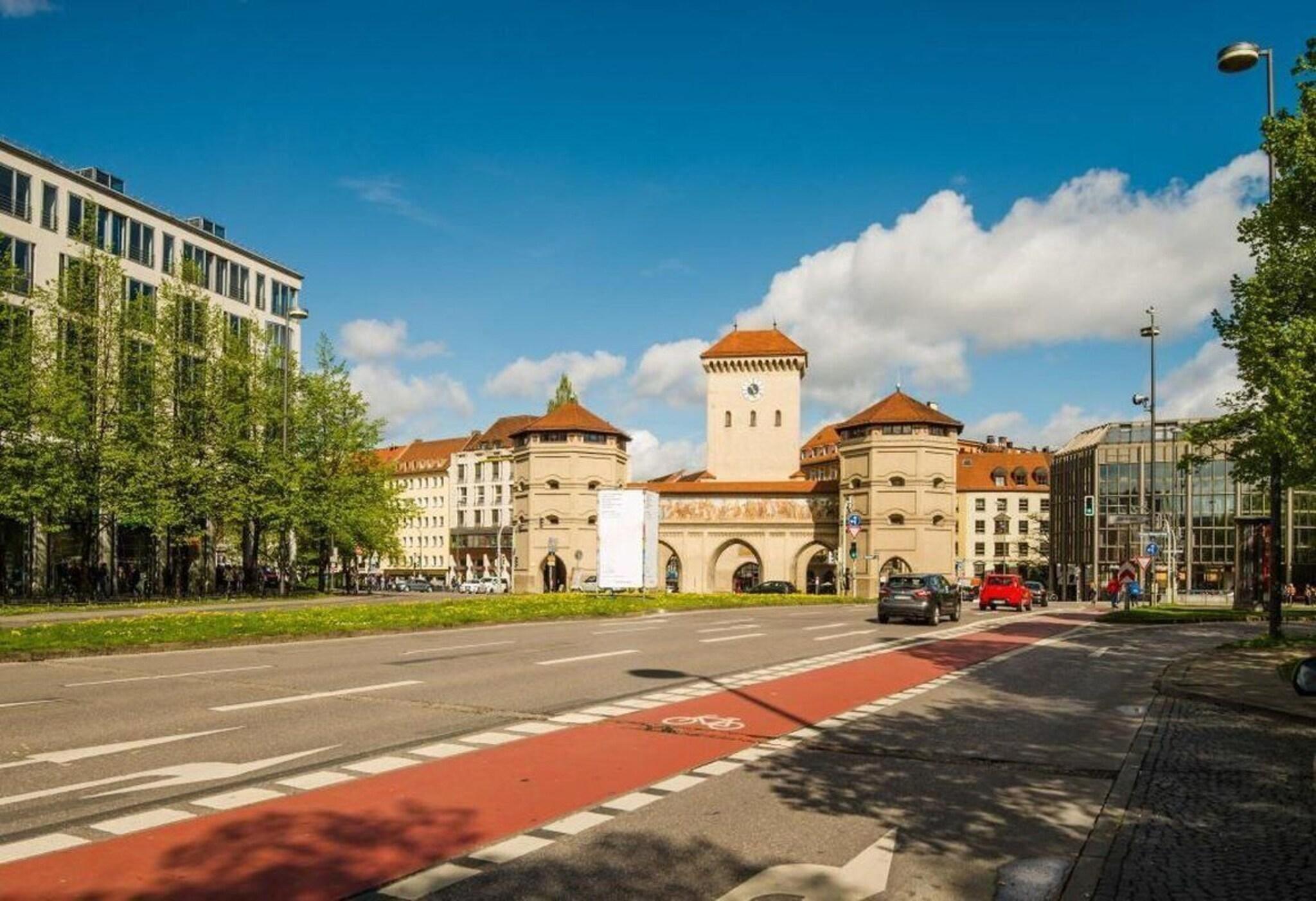 Vista Exterior Admiral Hotel