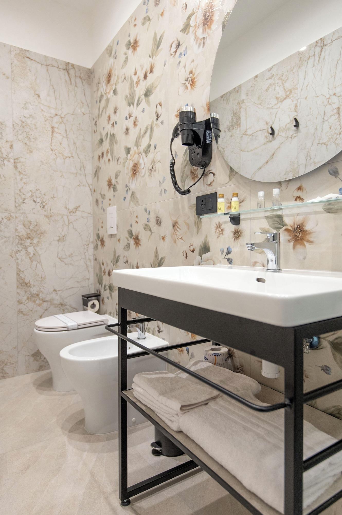 Equipamiento de Habitación Hotel Odeon Napoli