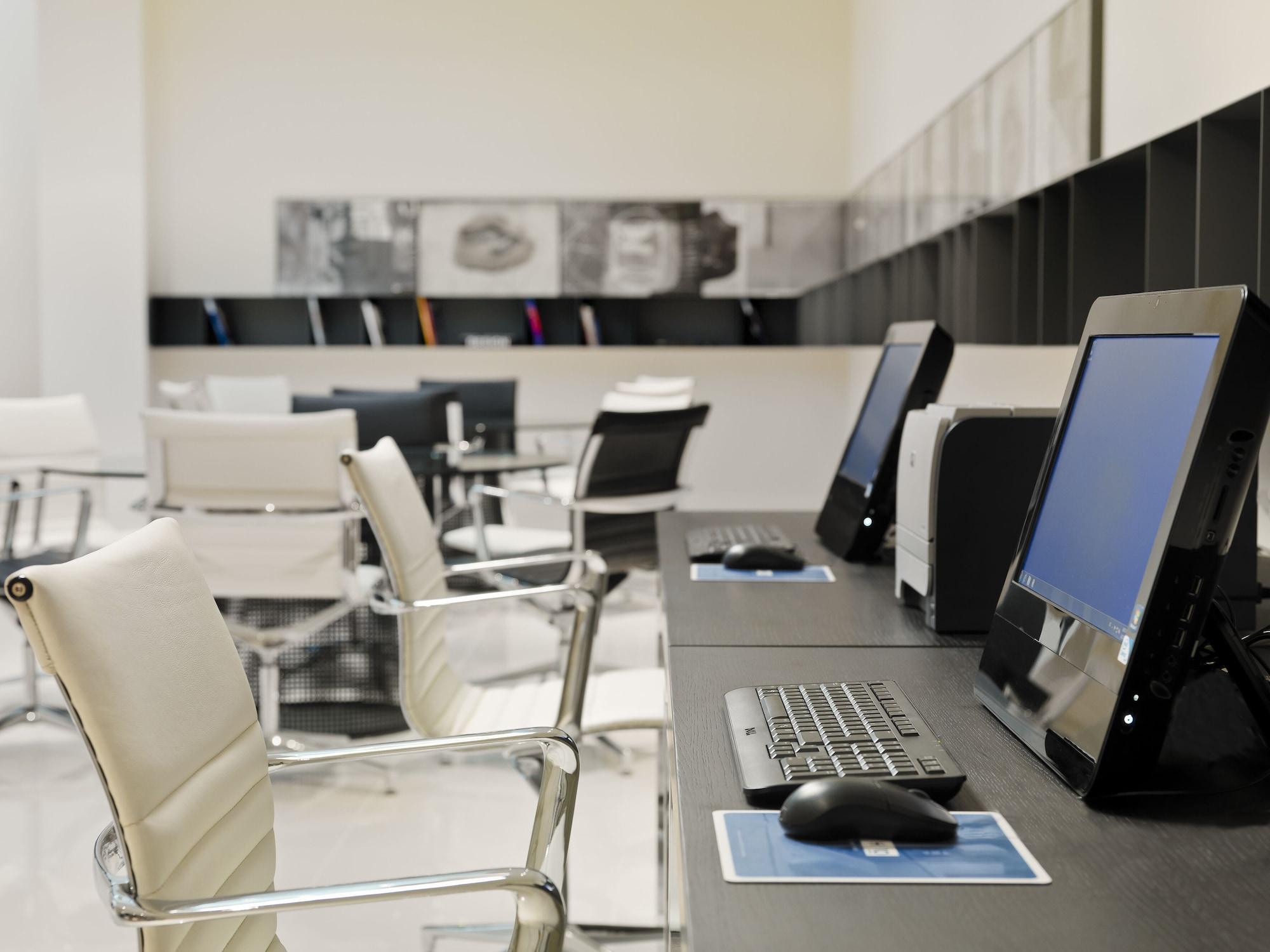 Centro de Negocios H10 Ku'damm Lofts