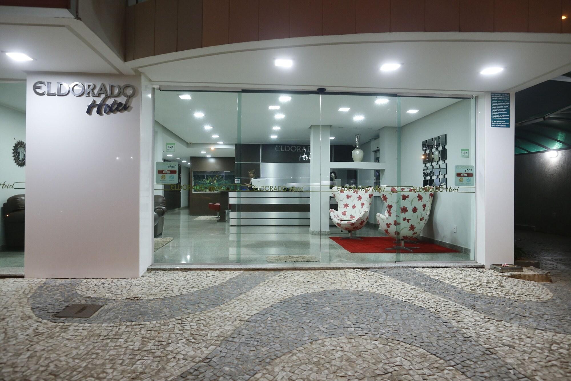 Vista Exterior Hotel Eldorado Paracatu