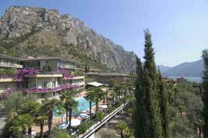 Alojamiento - Hotel Royal Village