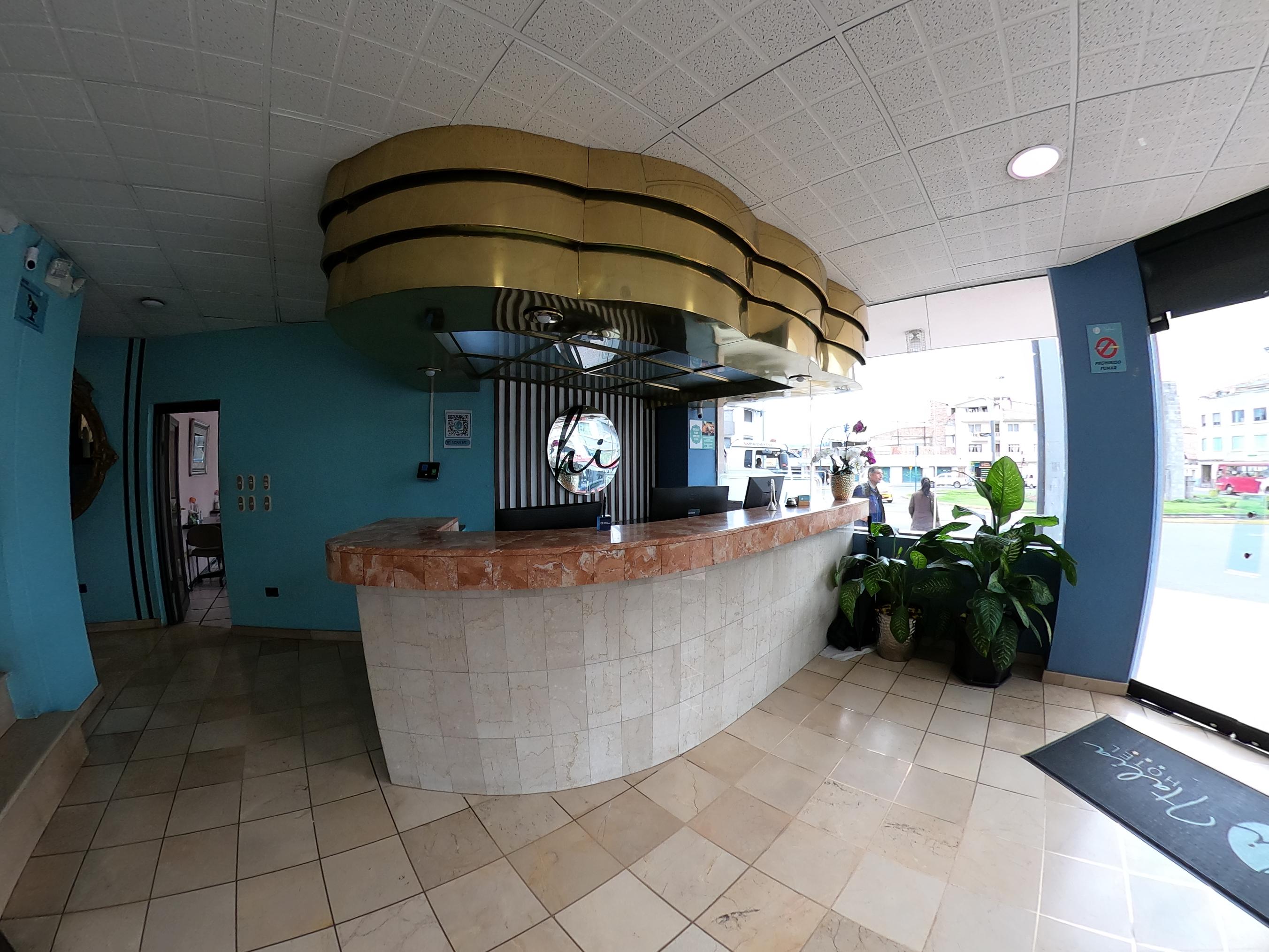 Vista Lobby Hotel Italia Cuenca - Tranvia Centro & Aeropuerto