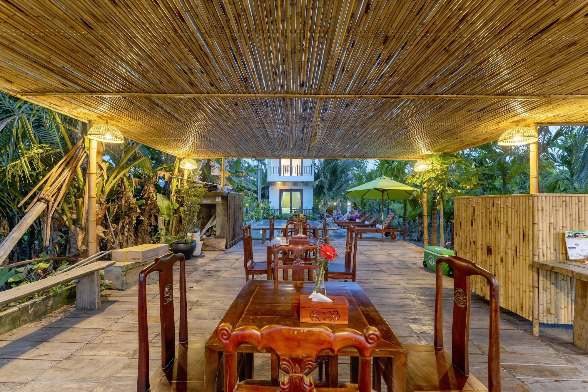 Restaurant New Sunshine Homestay