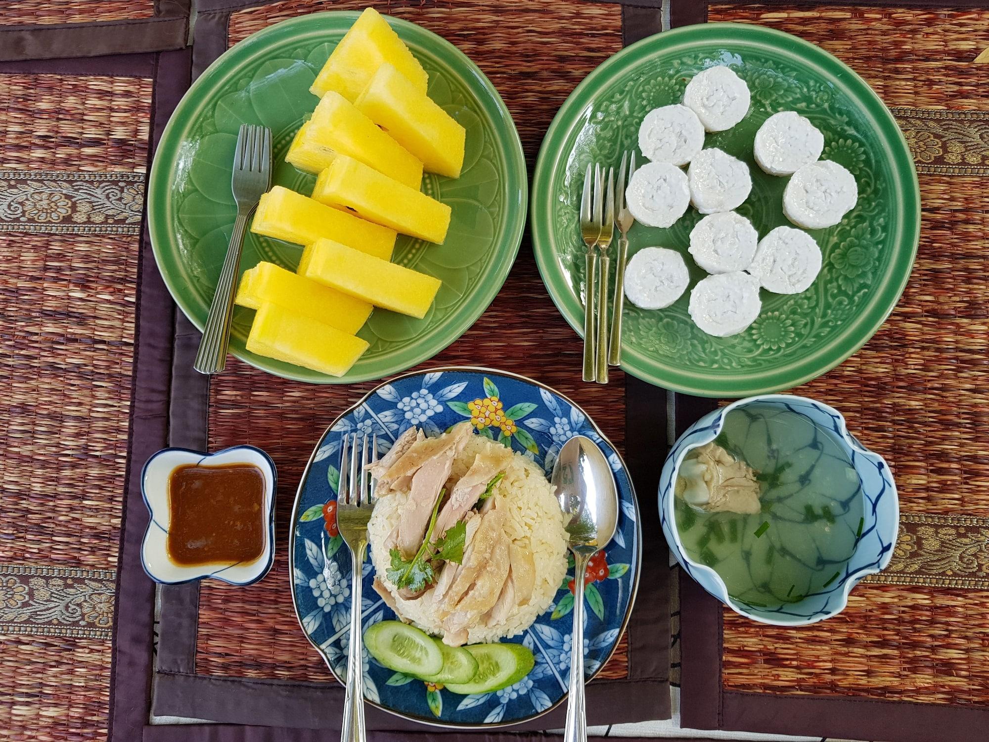 Restaurant Phuttal Residence