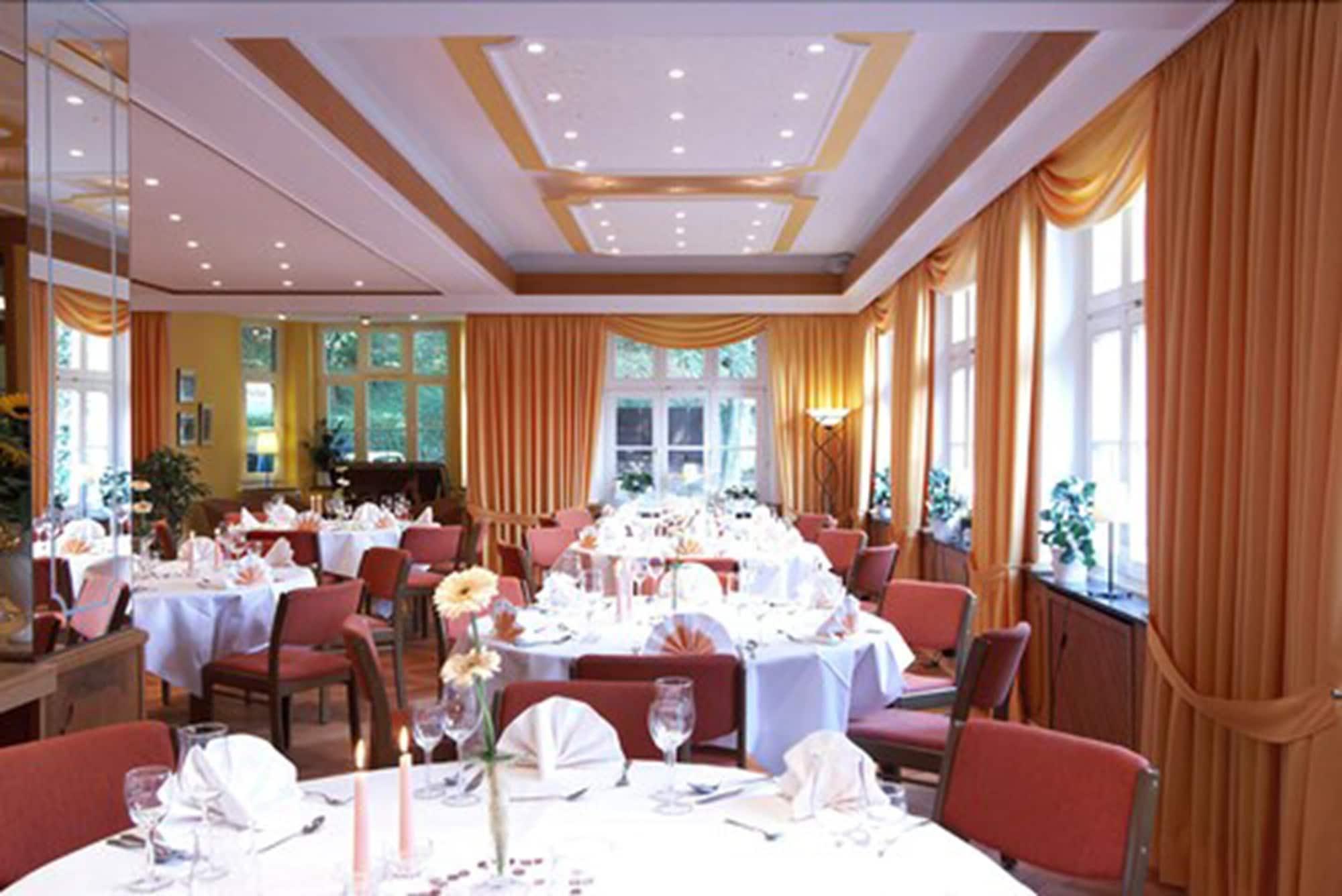 Vista Lobby Moorland Hotel Am Senkelteich