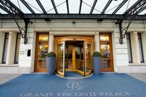 Alojamiento - Grand Visconti Palace