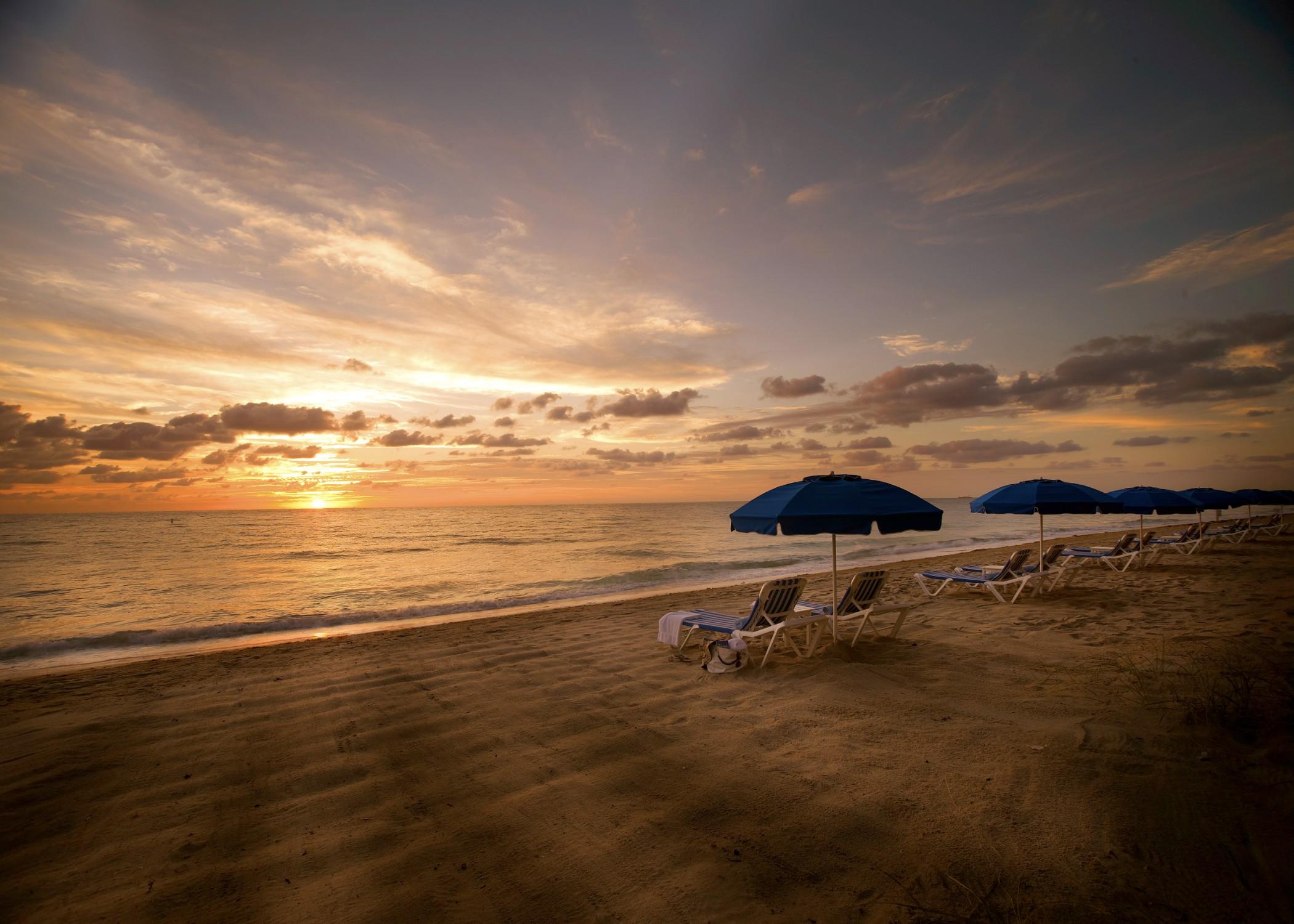 Playa Pelican Grand Beach Resort - A Noble House Resort