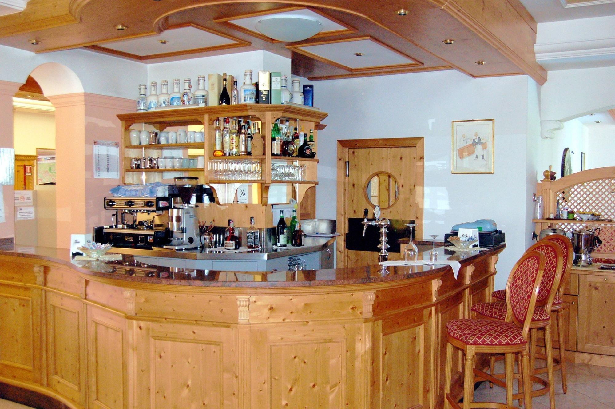 Bar/Salón Hotel Sant Ilario