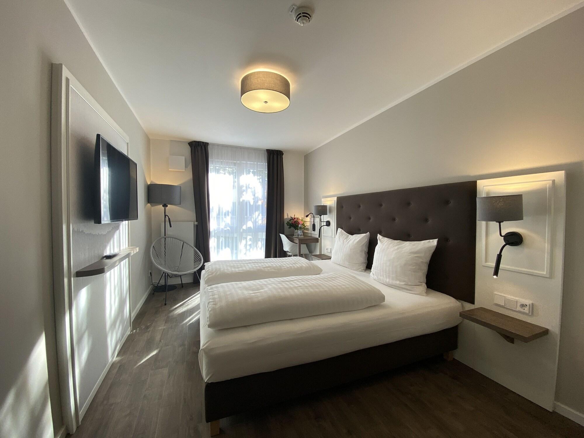 Varios Signature East Hotel Falk