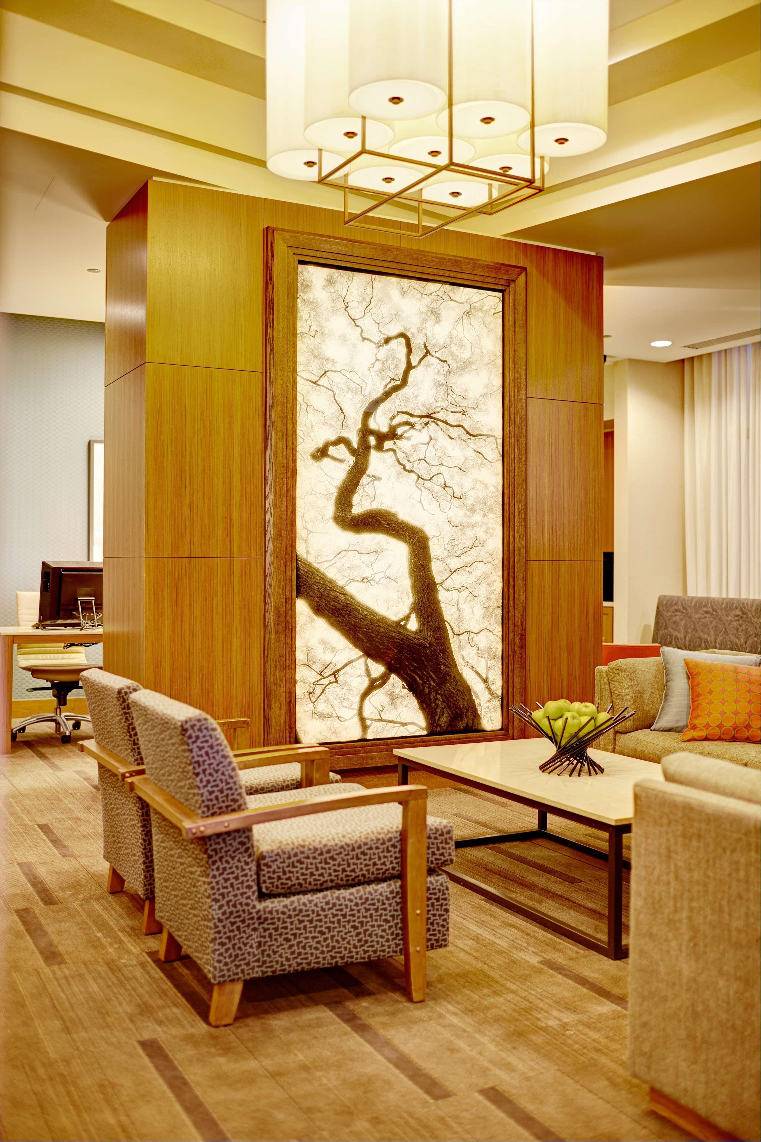 Vista Lobby Hyatt Place Baltimore Inner Harbor