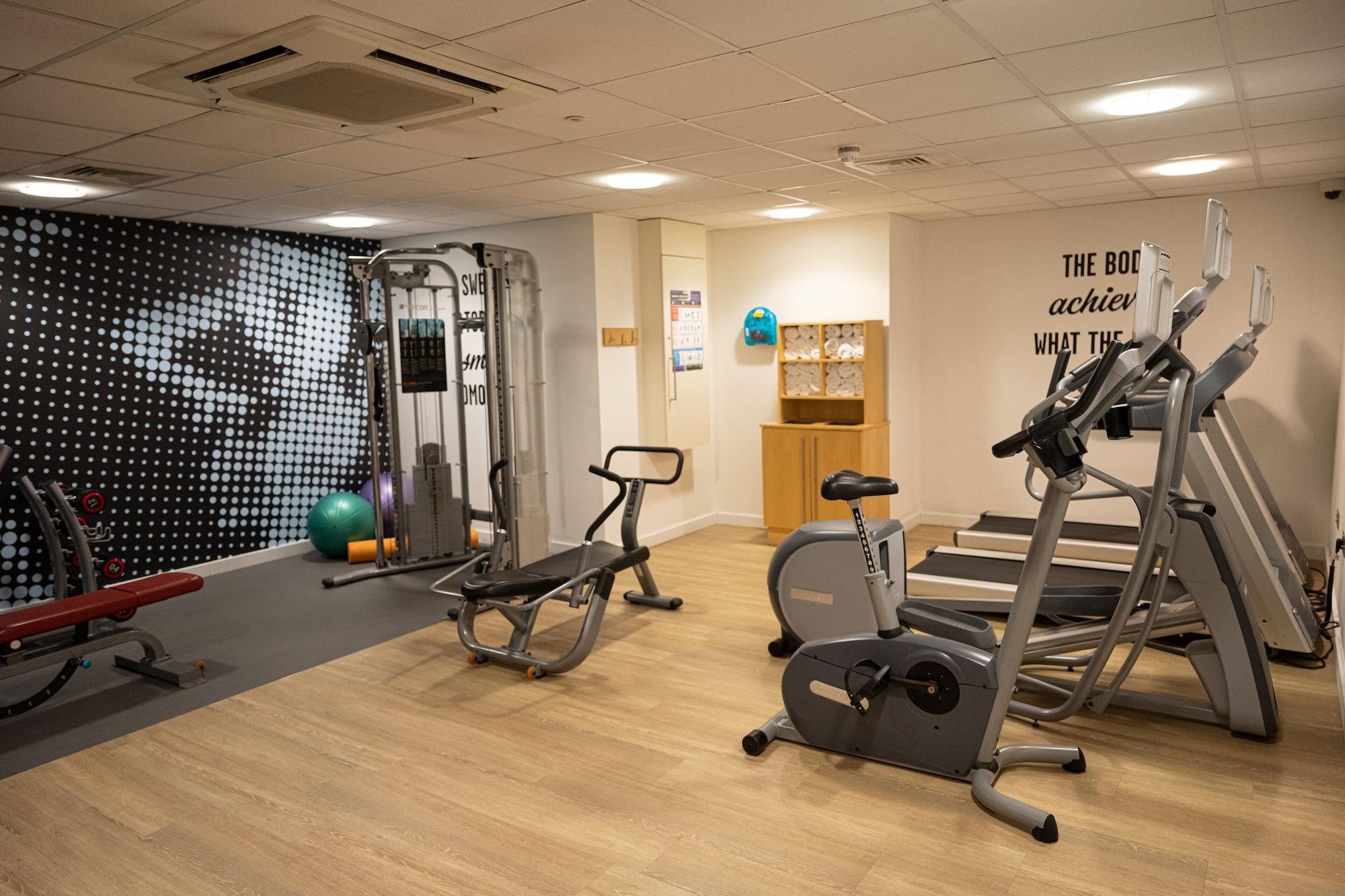 Gimnasio Hampton by Hilton Corby/Kettering