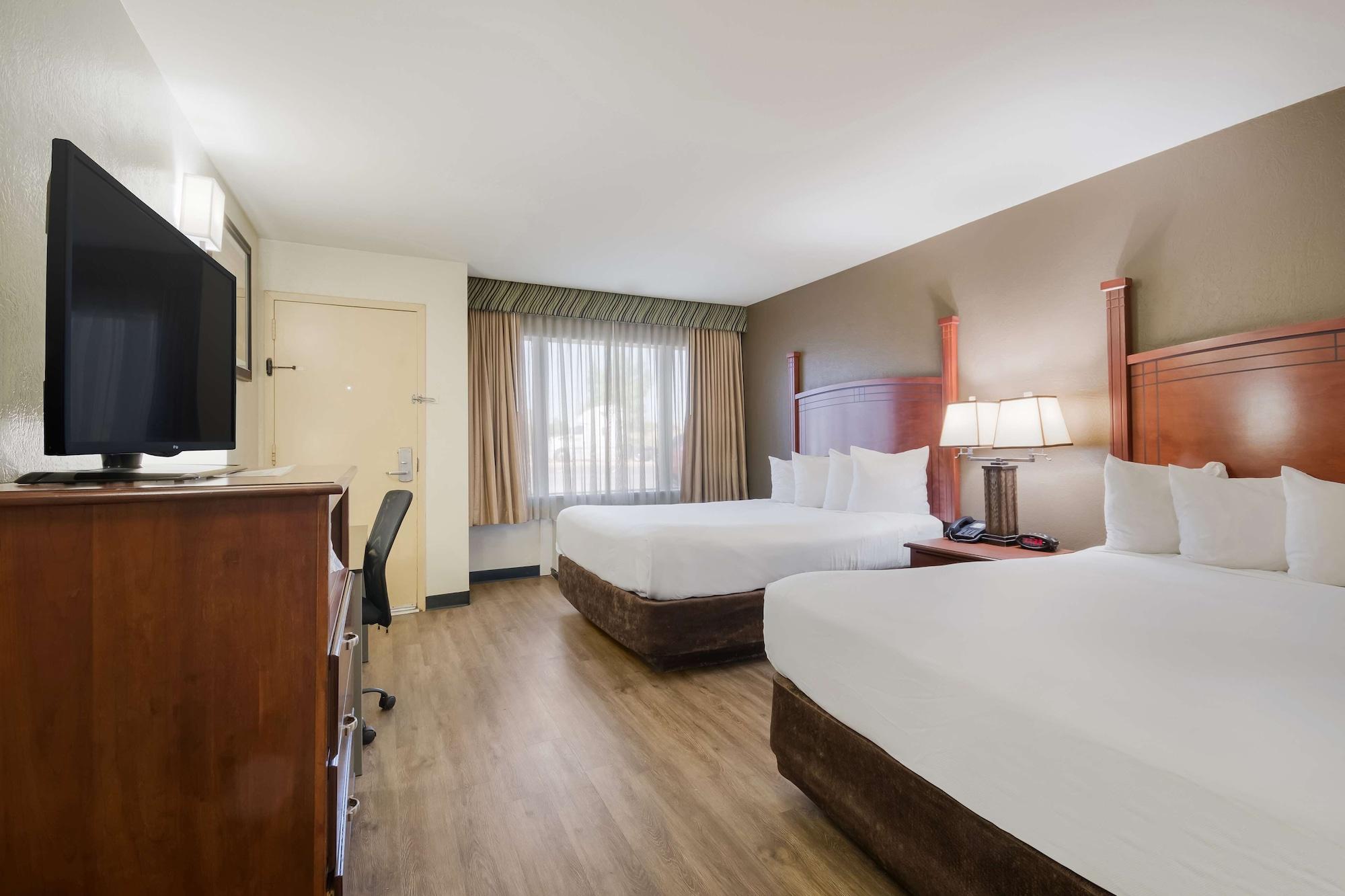 Habitación SureStay Plus by Best Western Lawton