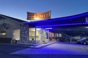 Alojamiento - BIGGS NU-VU MOTEL