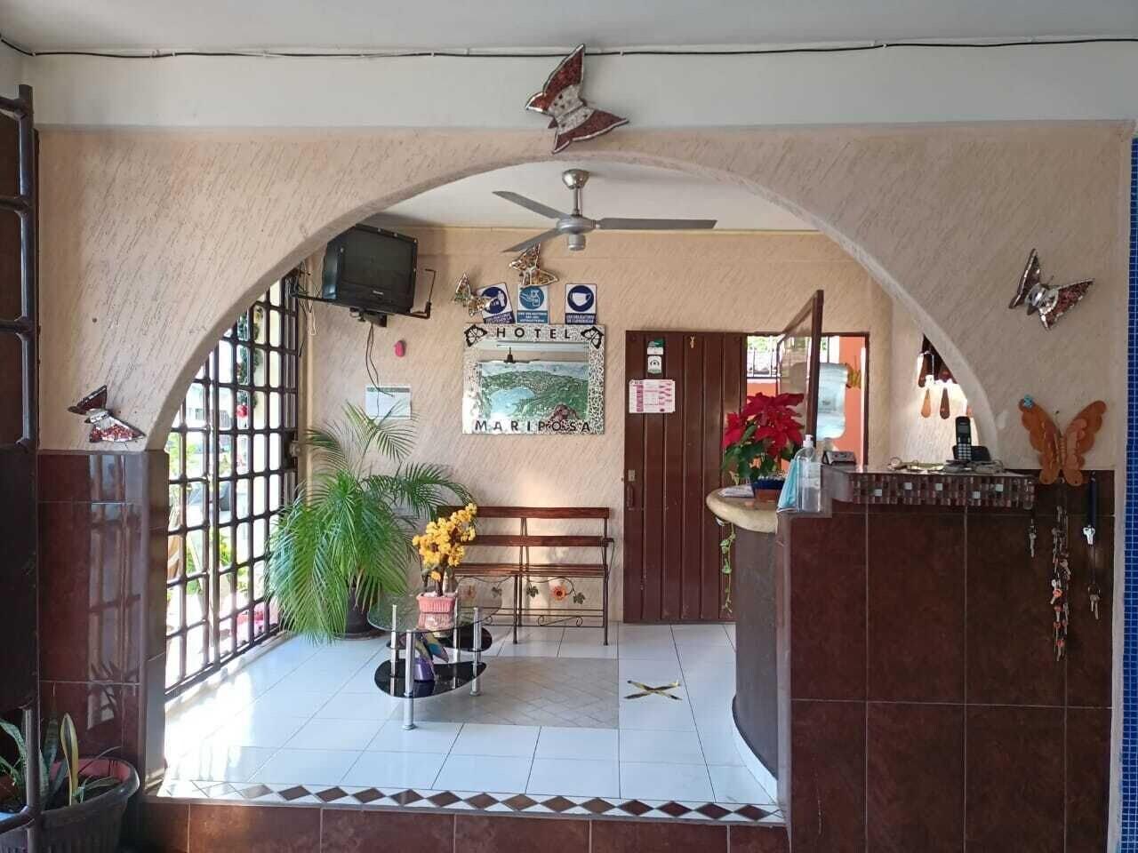 Vista Lobby Hotel Mariposa