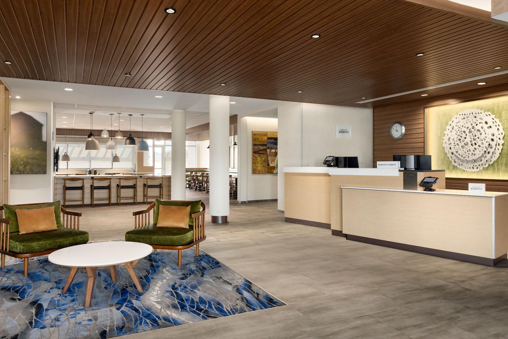Vista Lobby Fairfield Inn & Suites By Marriott Rockaway