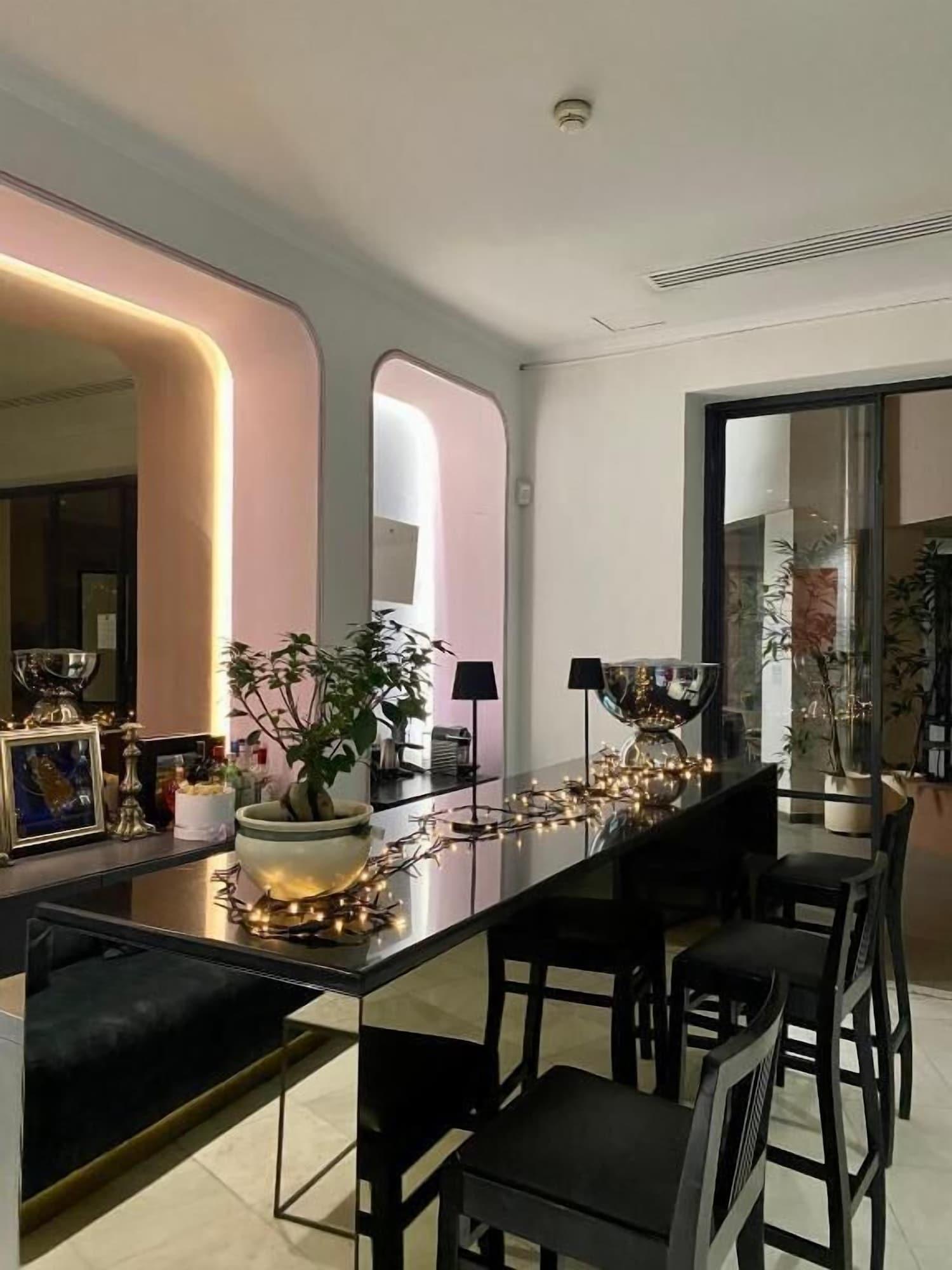 Vista Lobby Art Hotel Athens