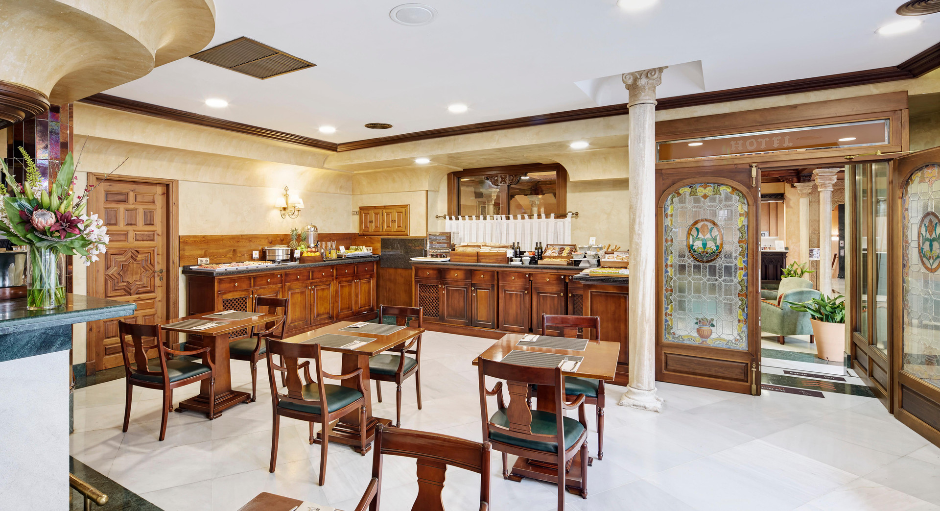 Restaurant Sercotel Palacio De Los Gamboa