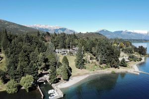 Alojamiento - La Cascada Casa Patagónica by DON