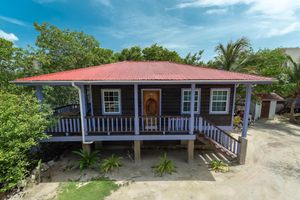 Alojamiento - Bella Vista Resort Belize