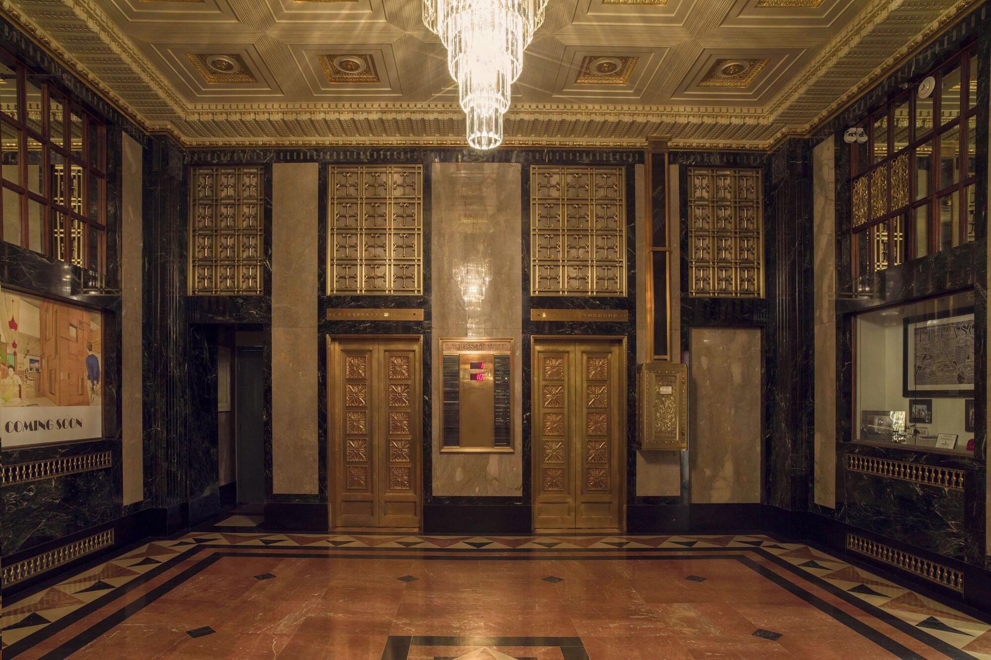 Vista Lobby Aloft El Paso Downtown