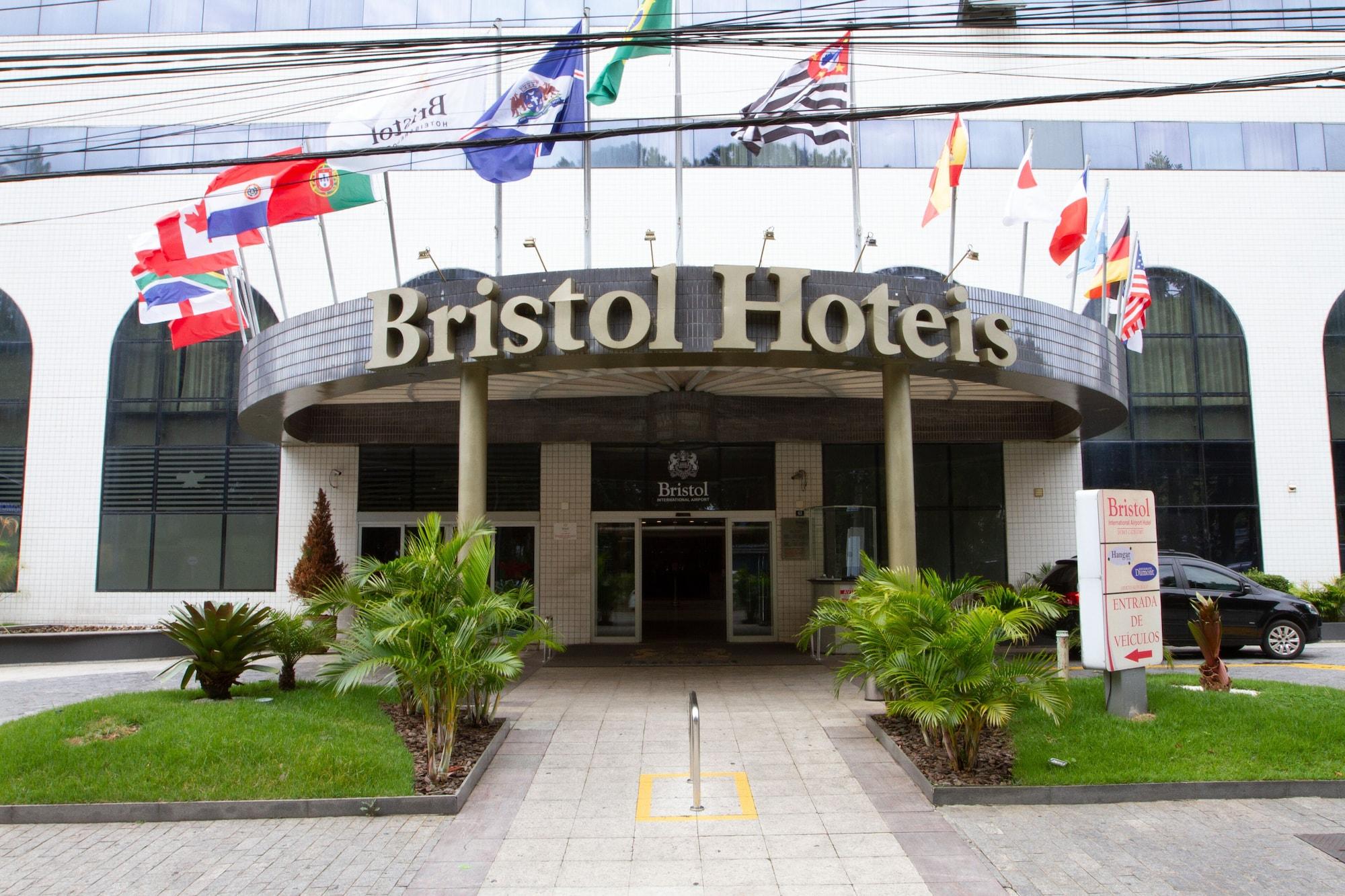 Vista Exterior Bristol International Airport Hotel