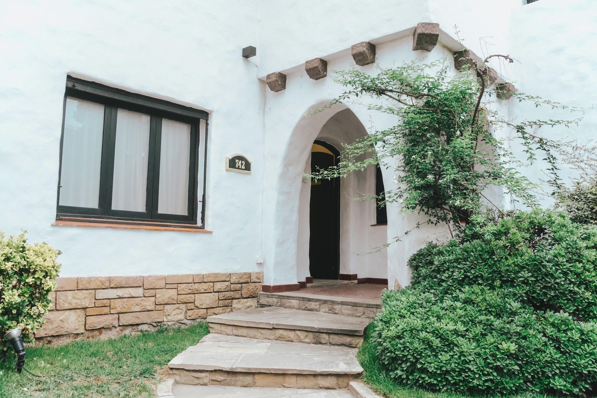 Vista Exterior Anden Espejo