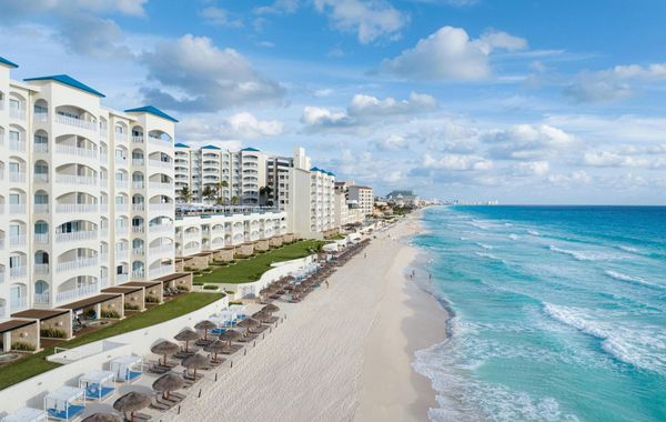 Hilton Cancun Mar Caribe All-Inclusive Resort - Hoteles cerca de Playa Delfines en Cancún