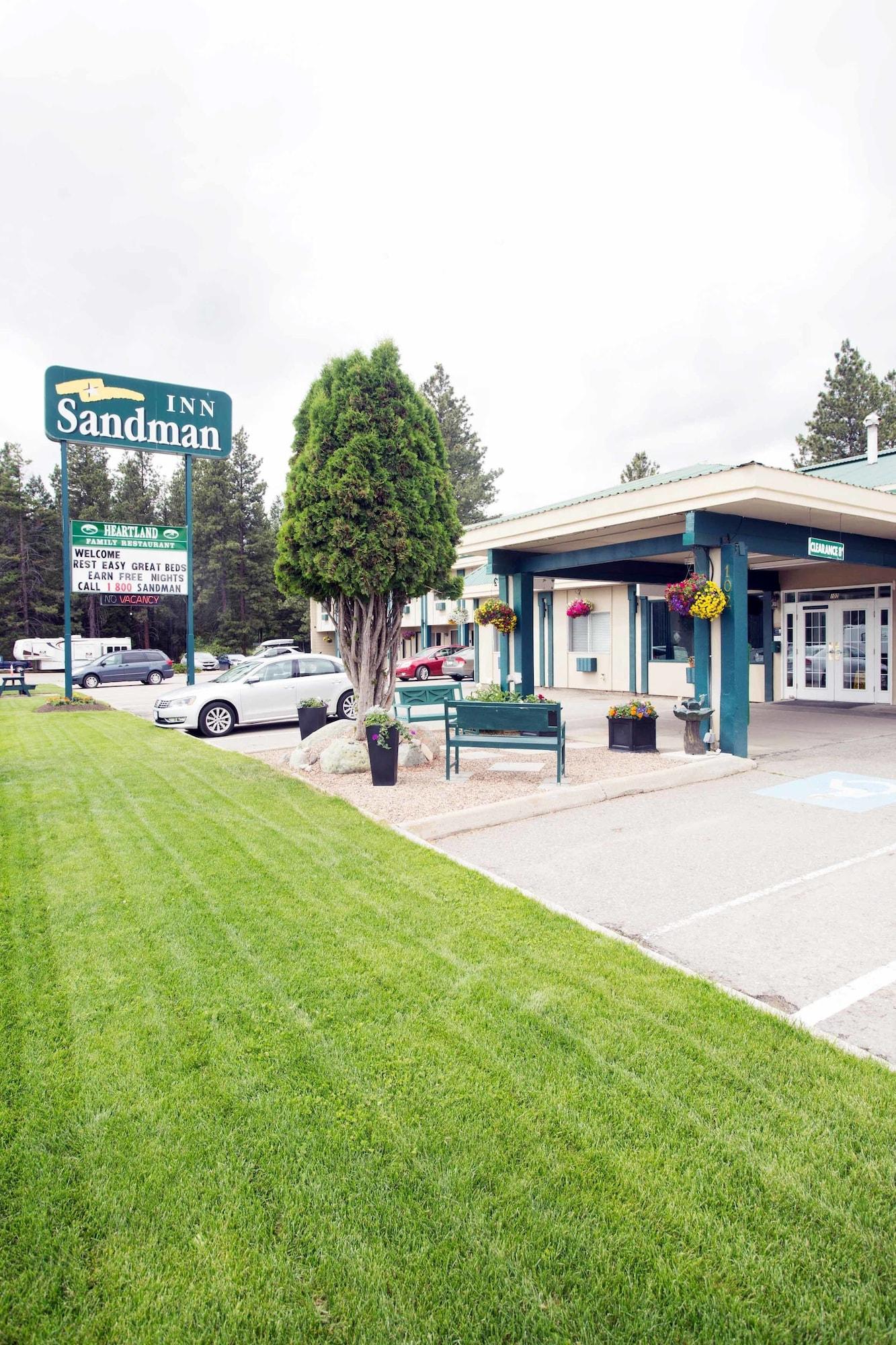 Vista Exterior Sandman Inn Princeton