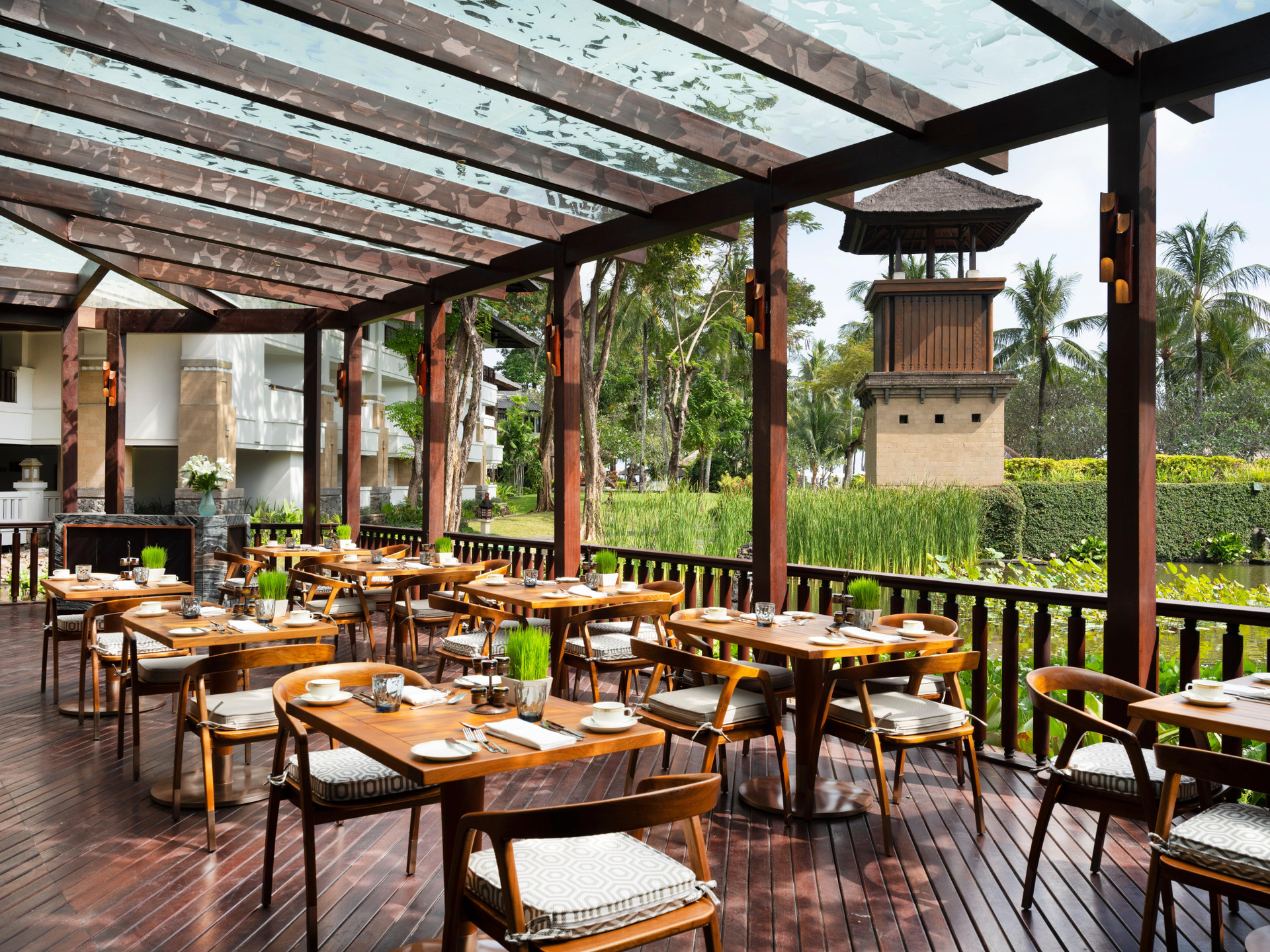 Restaurant InterContinental Bali Resort by IHG
