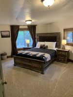 Alquiler Vacacional - Renovated cabin in the heart of Ruidoso! With AC!