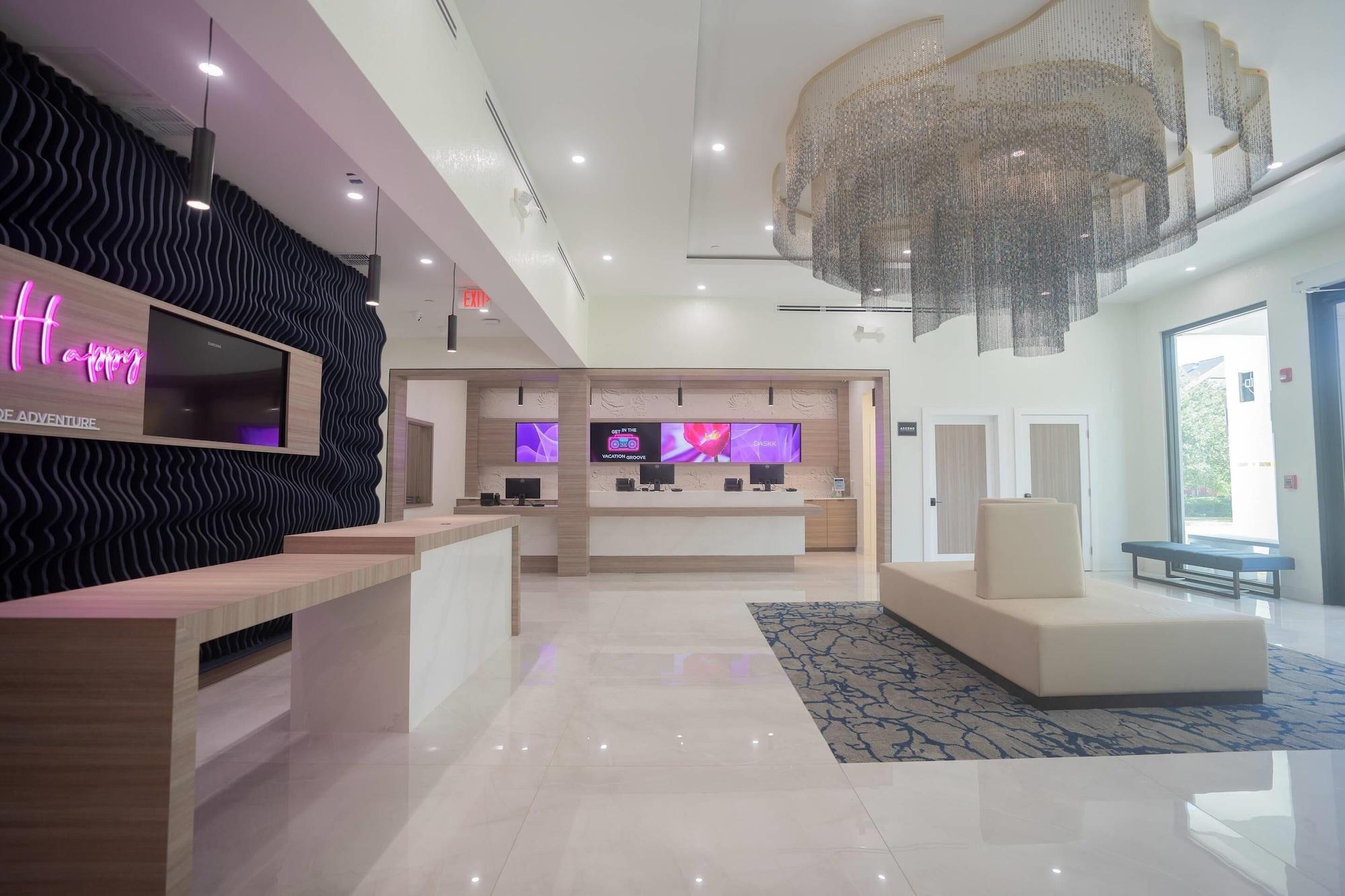Vista Lobby DASKK Orlando Hotel near Universal Blvd, an Ascend Collection Hotel
