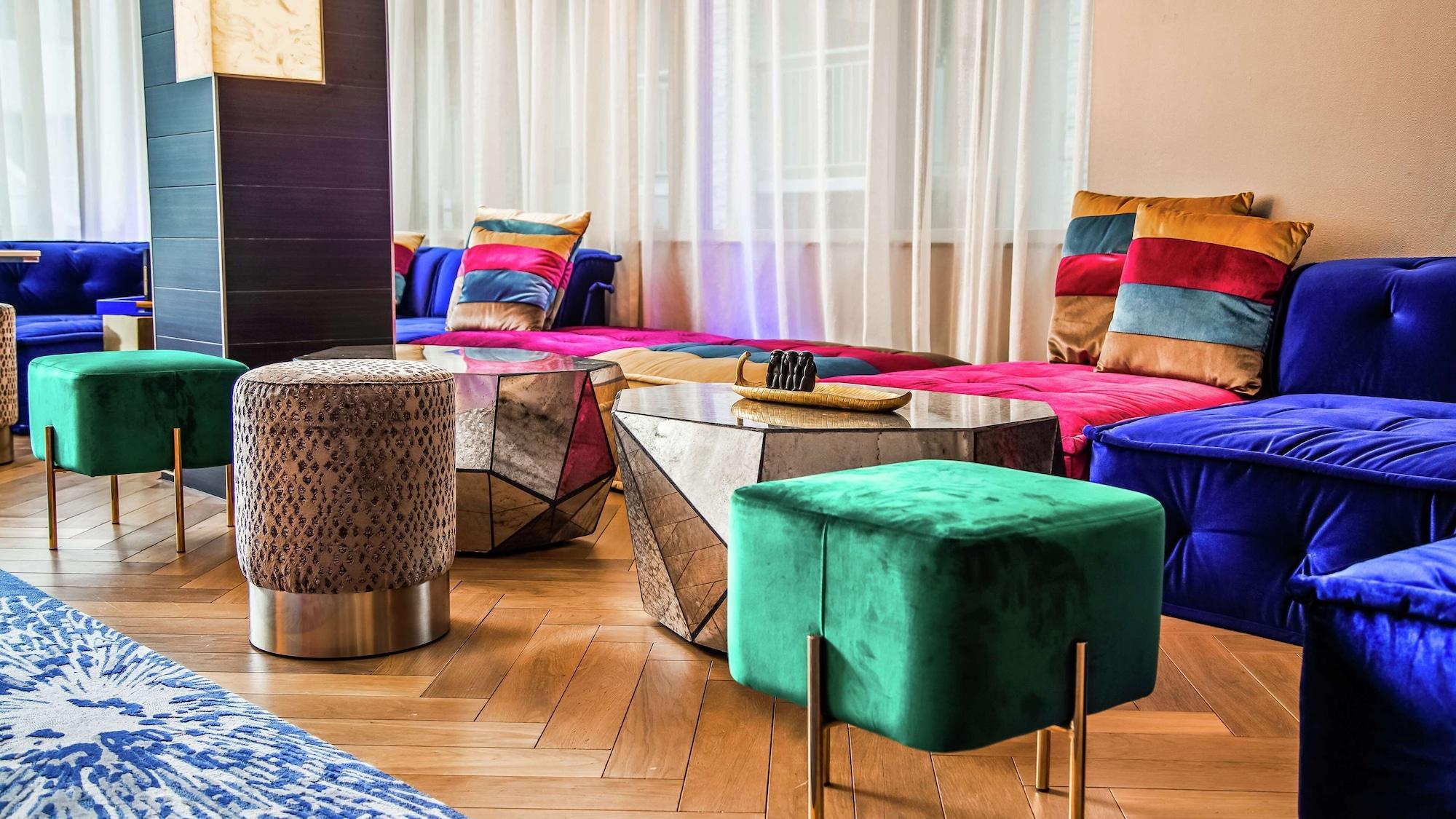 Vista Lobby The Kingsley Bloomfield Hills - a DoubleTree by Hilton