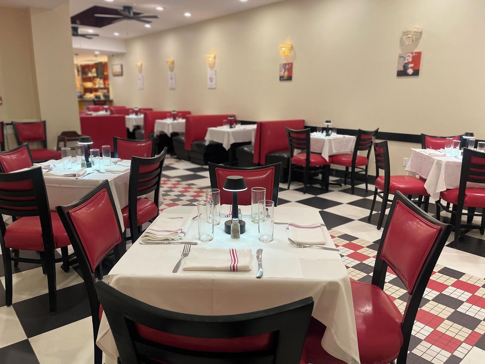 Restaurant Holiday Inn NYC - Lower East Side by IHG