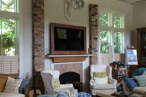 Alojamiento - Pool House at Shell House Estate