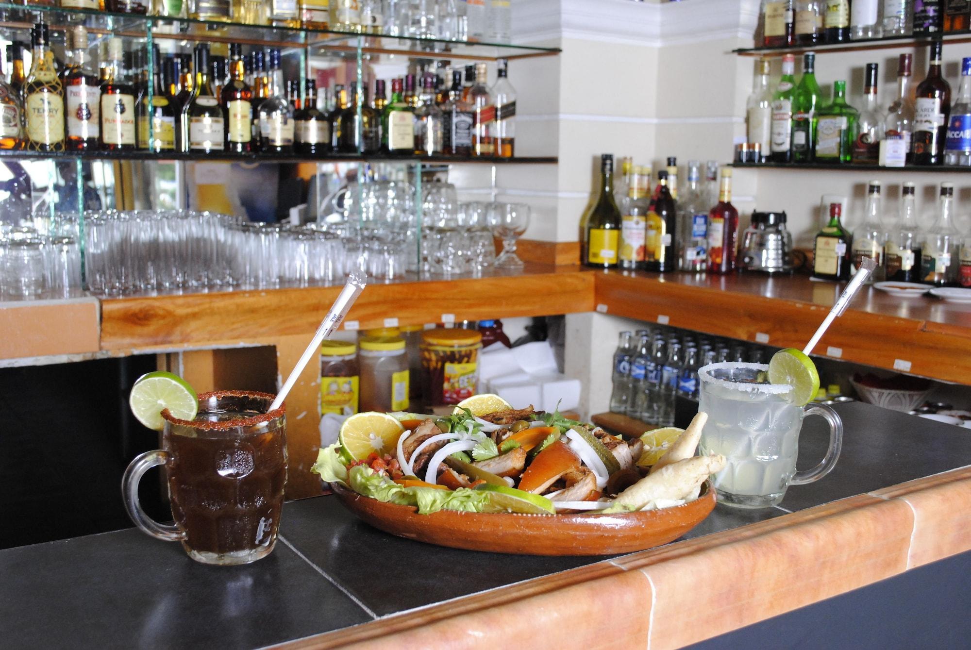 Restaurant Hotel Arcos del Parque