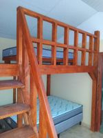 Alquiler Vacacional - House 2 story 3 planter's at front beige& Brown color