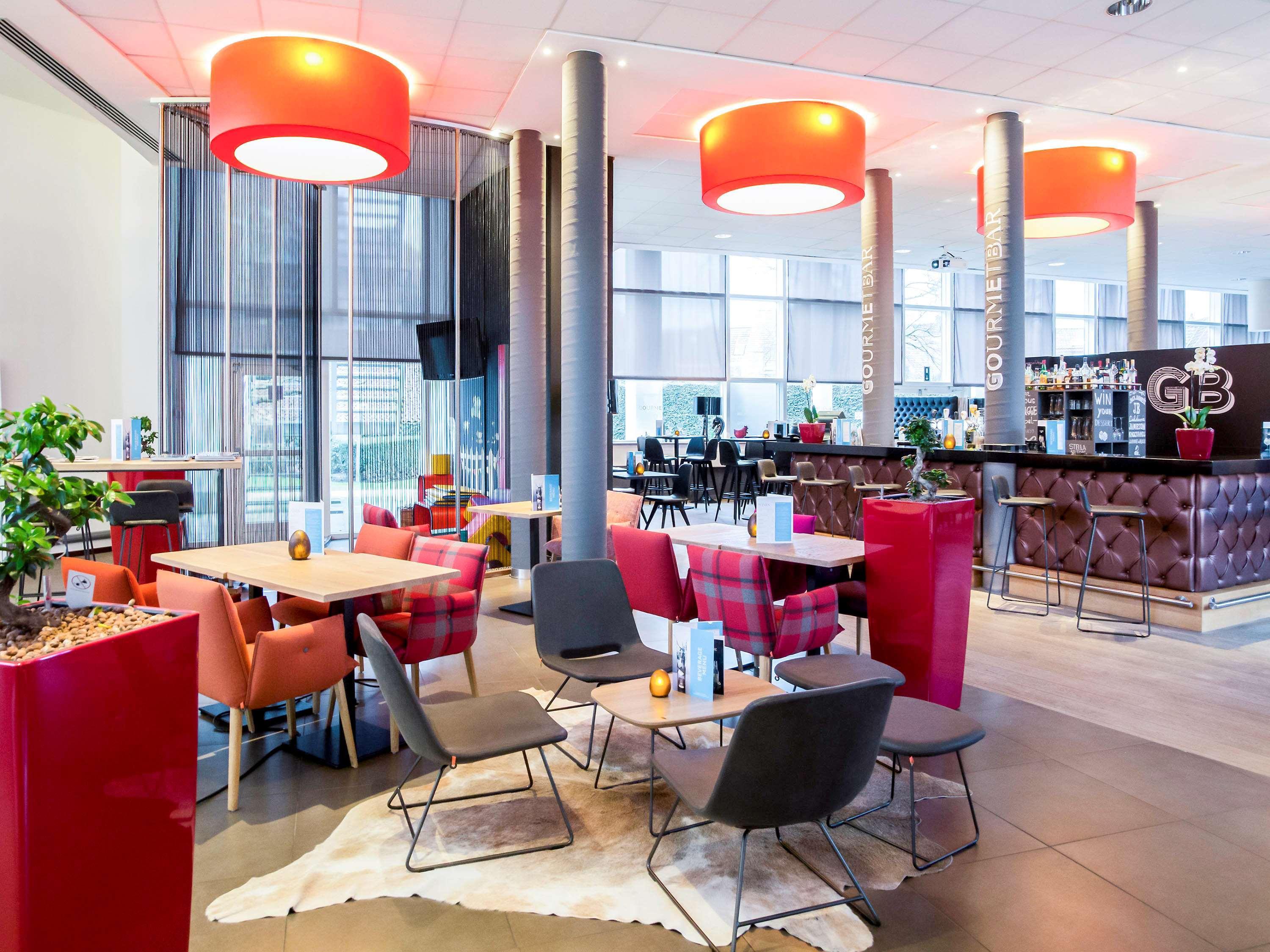 Bar/Salón Novotel Brugge Centrum