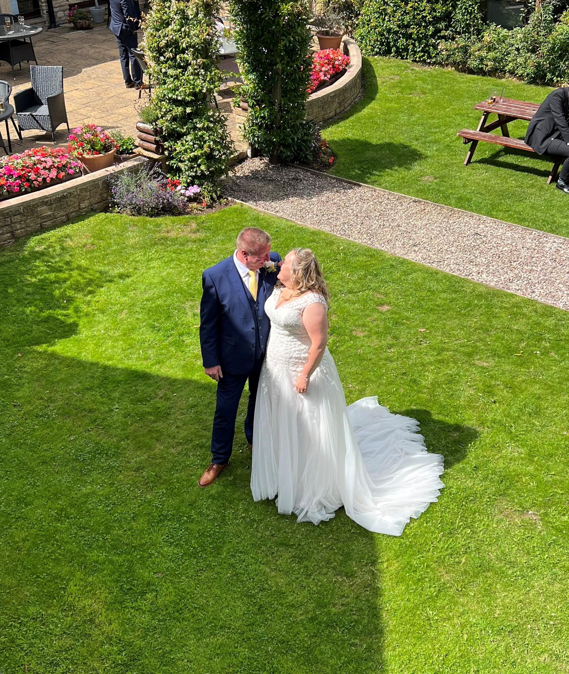 Vista Exterior The Holt