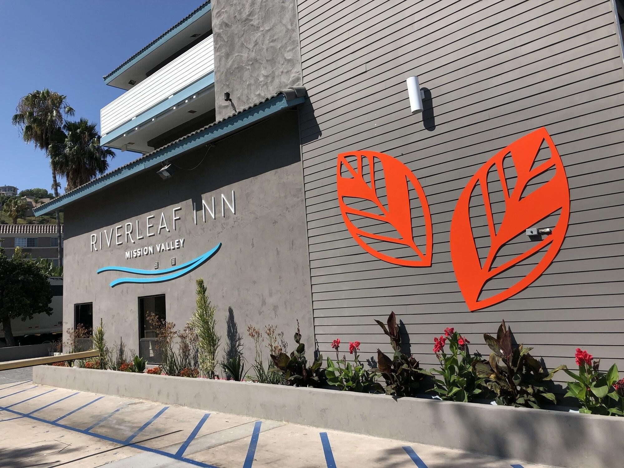 Vista Exterior Riverleaf Inn Mission Valley