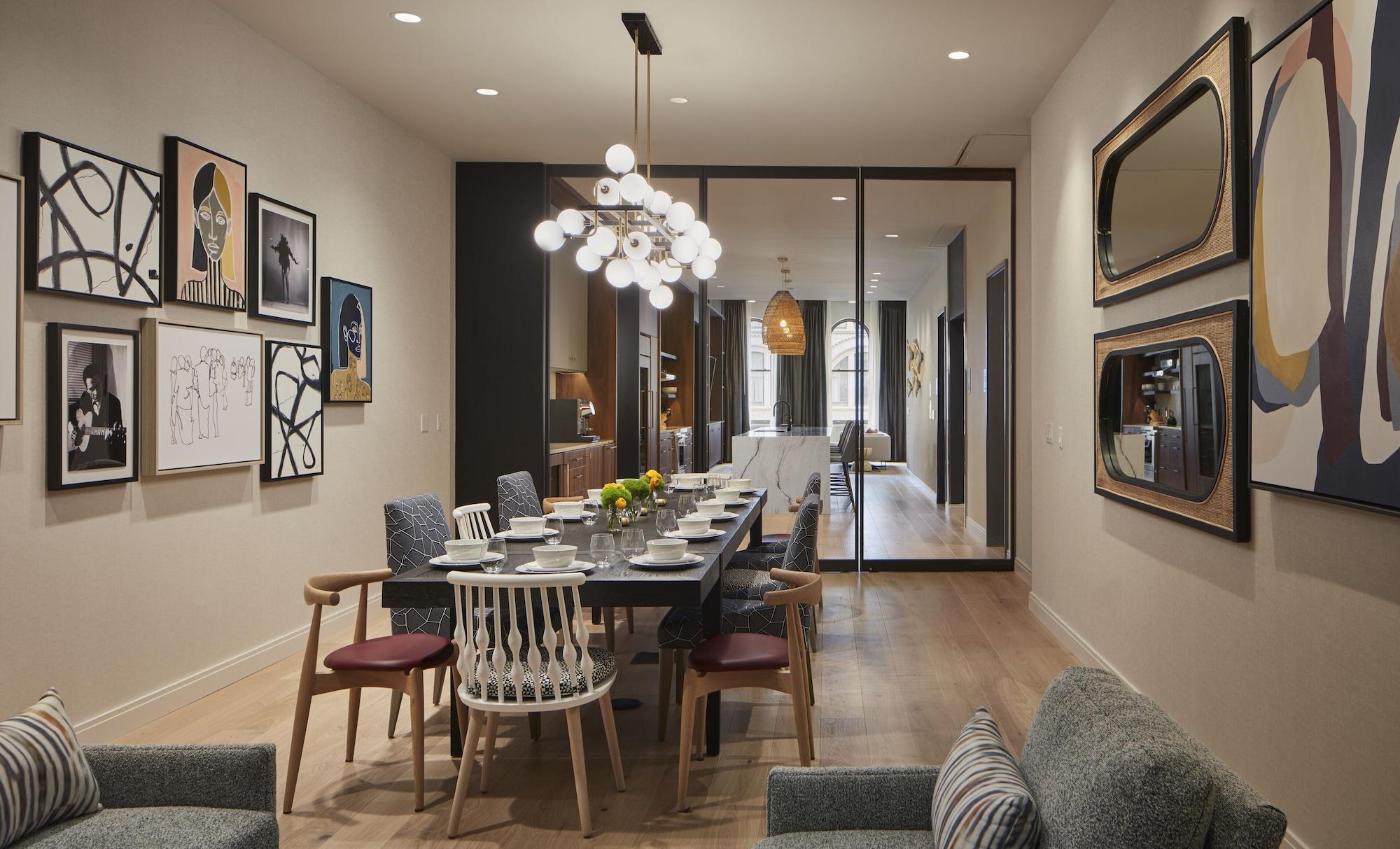 Restaurant Kinn Guesthouse Downtown