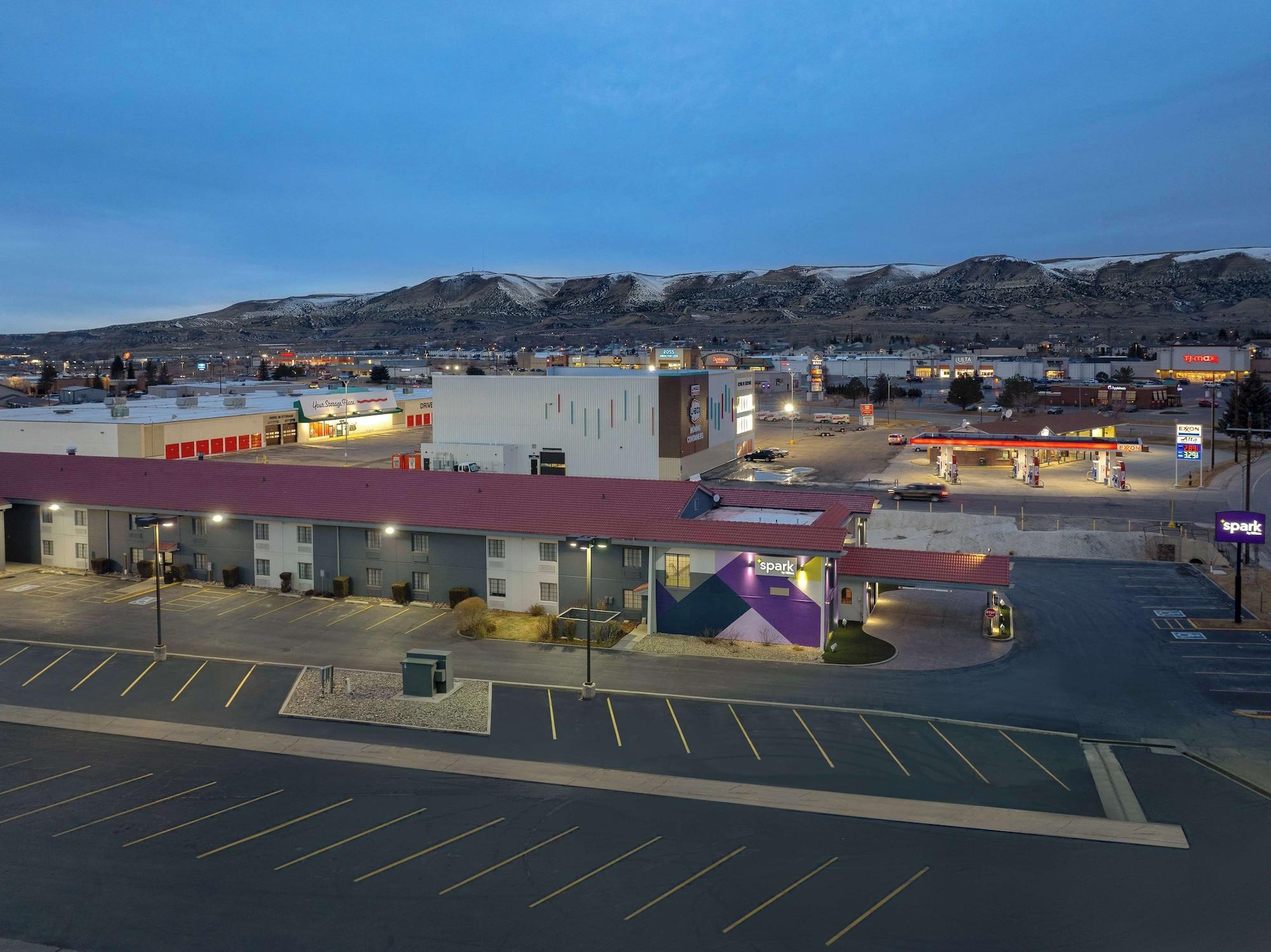 Vista Exterior Spark by Hilton Rock Springs