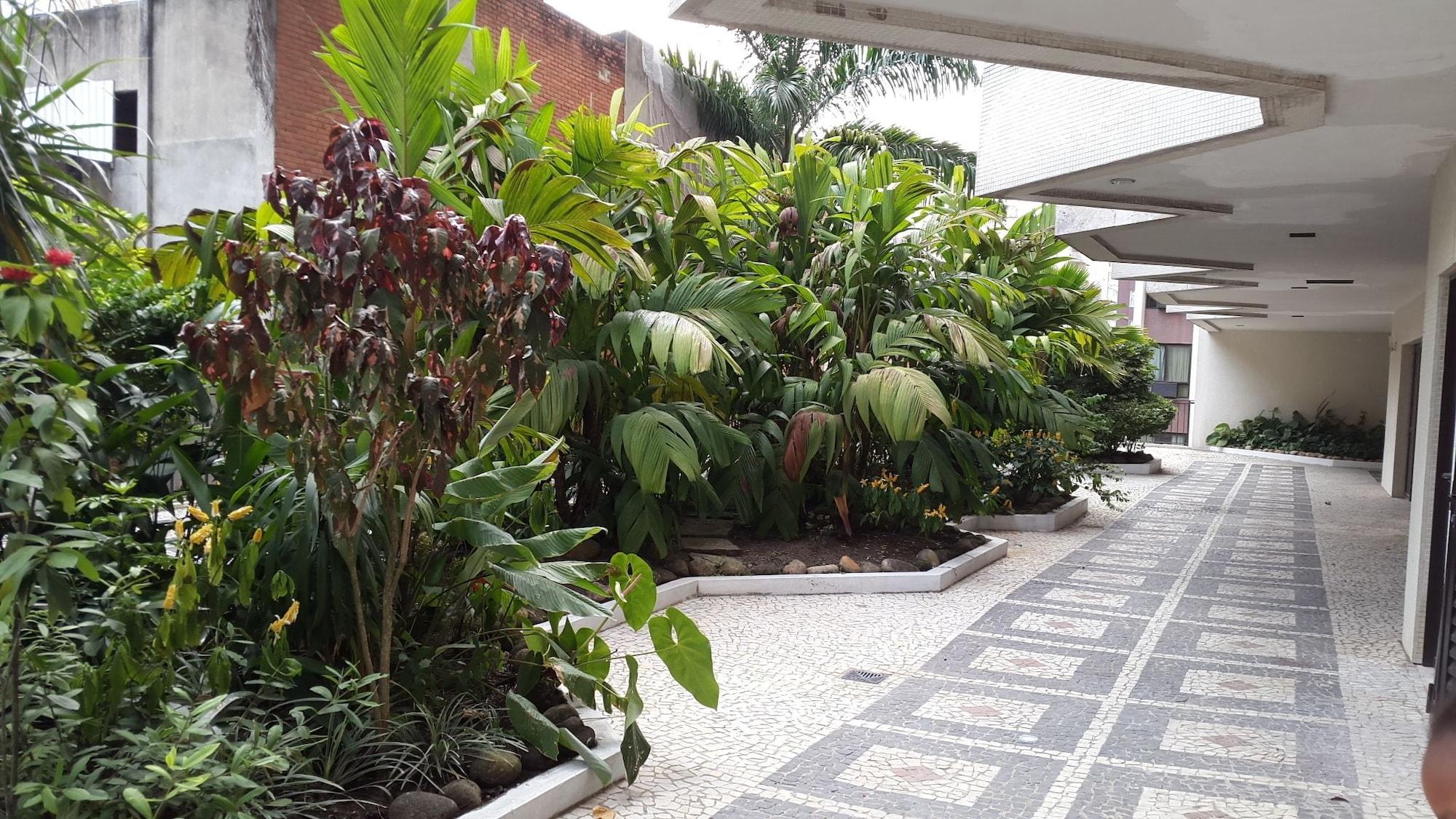 Vista Exterior Alto Estilo Copacabana II