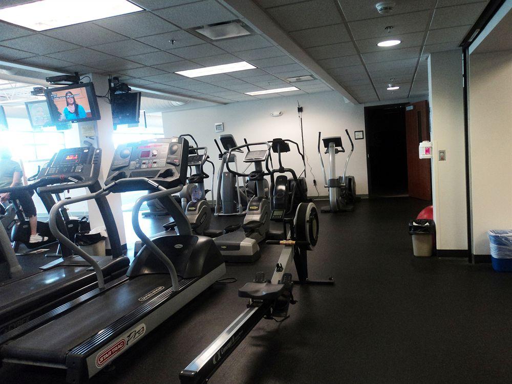 Gimnasio Airport Settle Inn