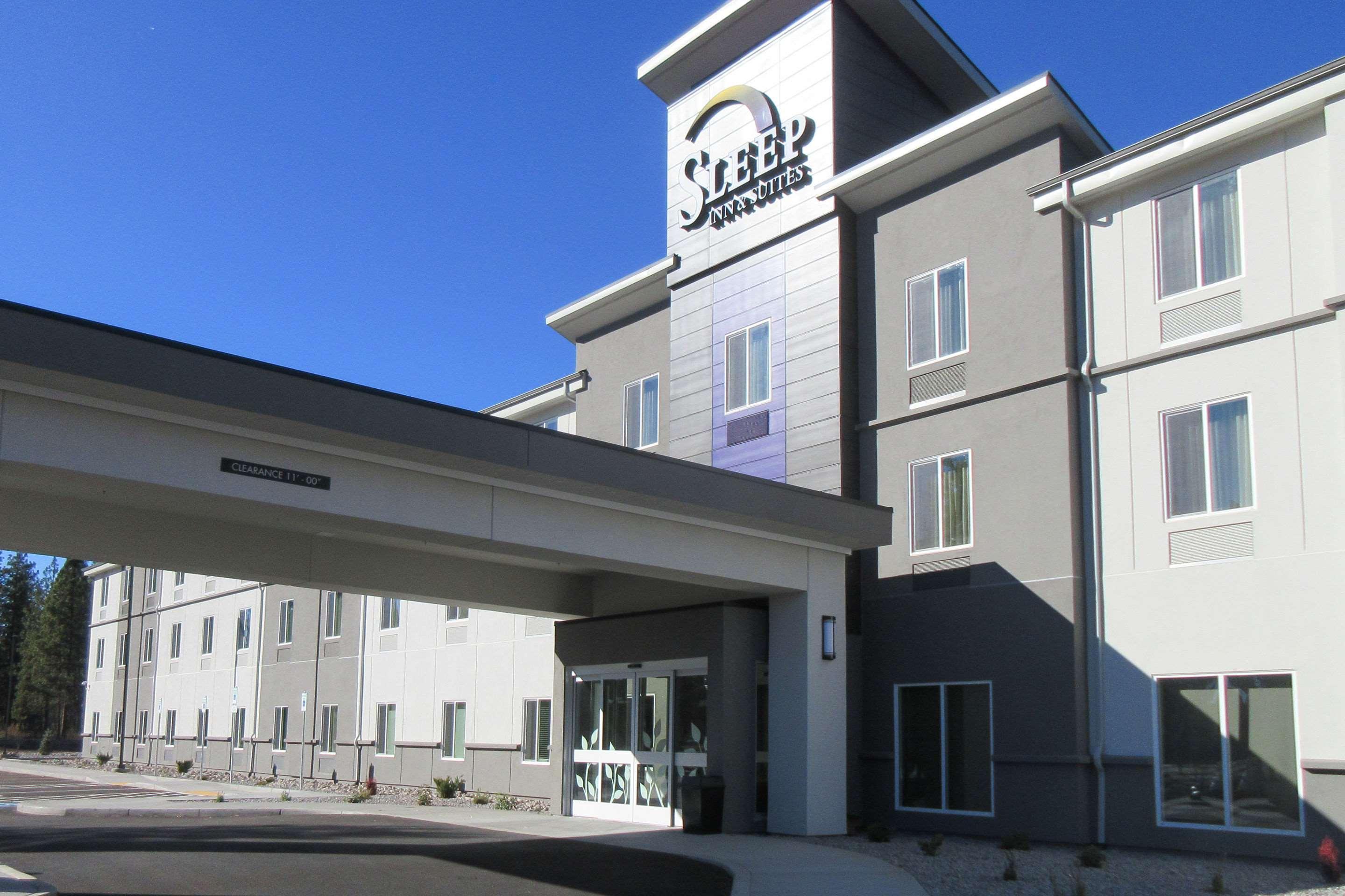 Vista Exterior Sleep Inn & Suites Klamath Falls