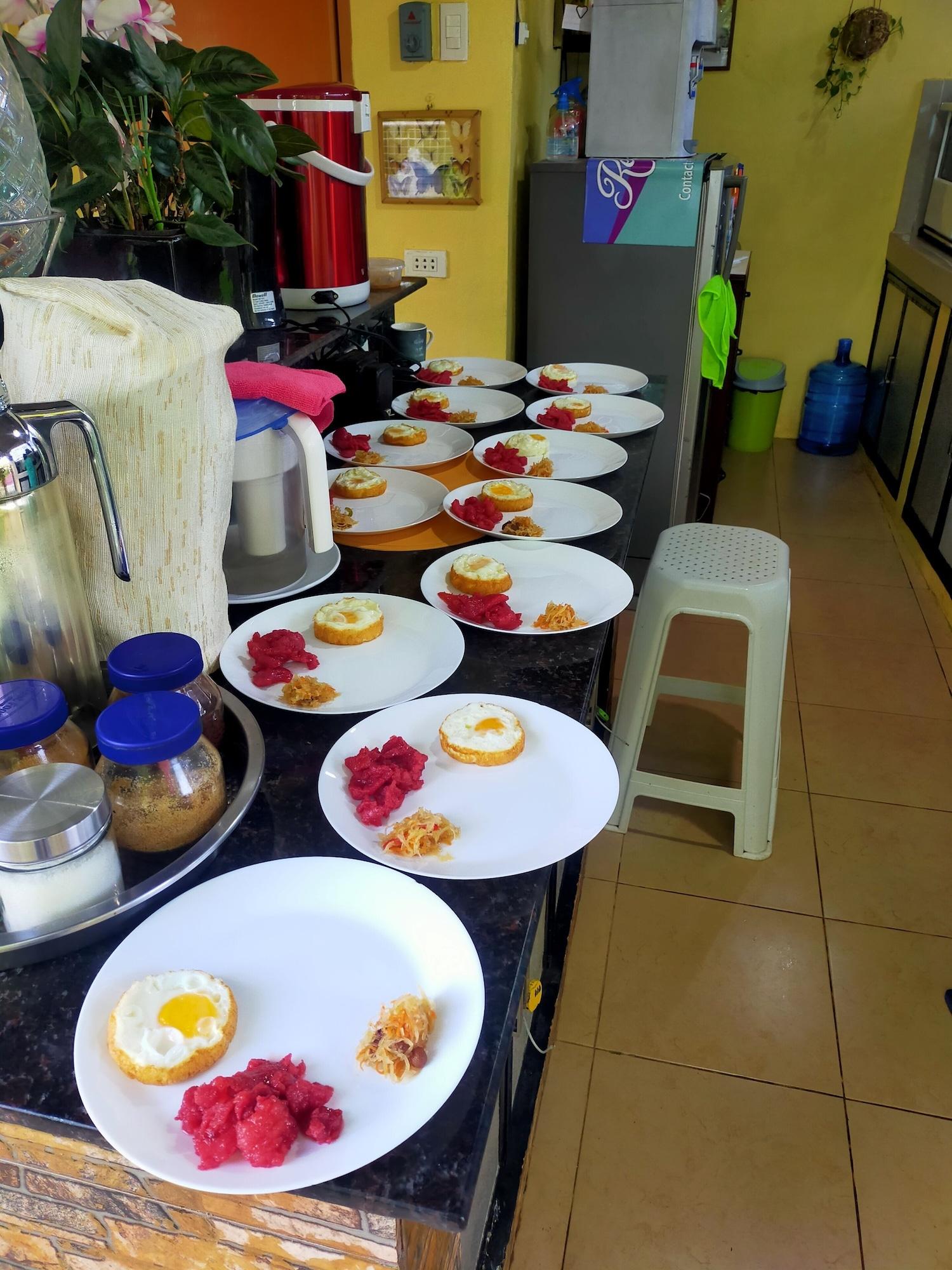 Restaurant Las Residencias Bed and Breakfast