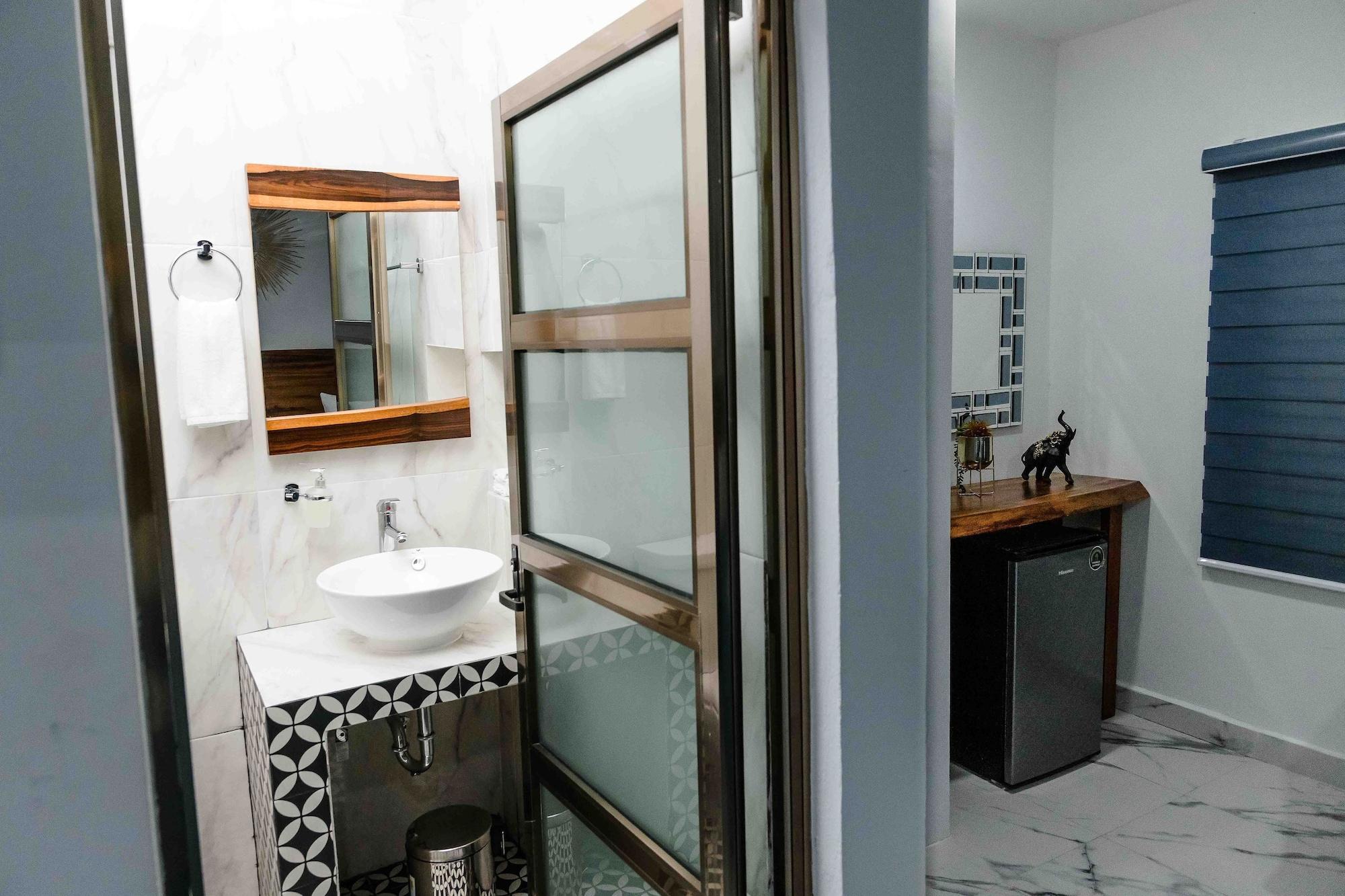 Equipamiento de Habitación Hotel Naomi