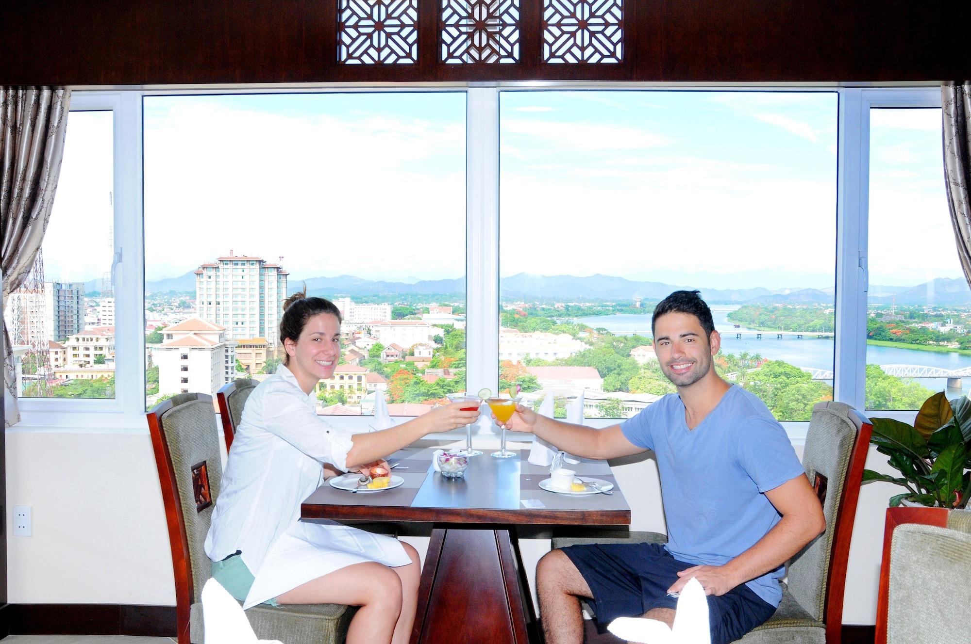 Restaurant Moonlight Hotel Hue