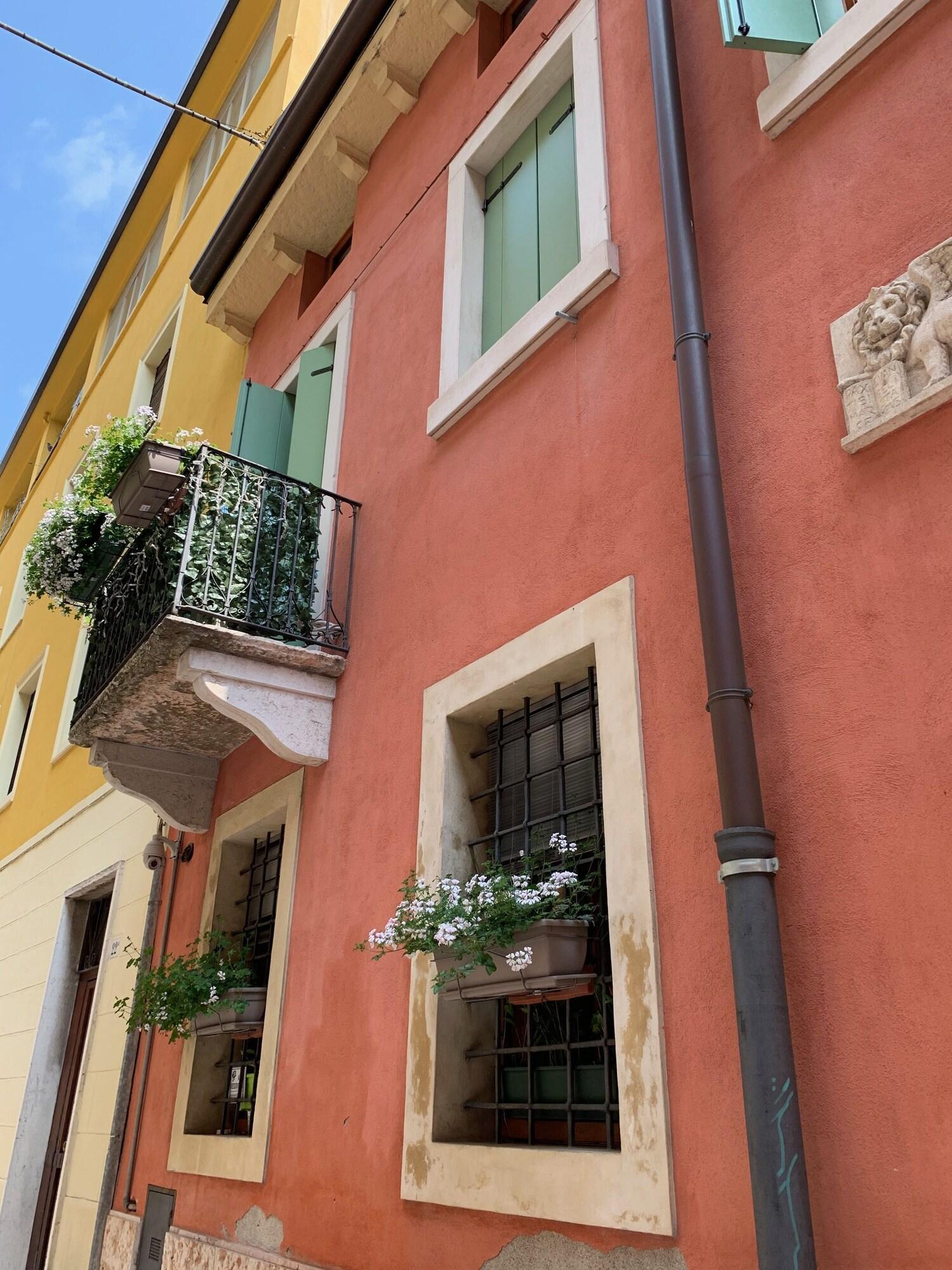 Vista Exterior Vicolo 22