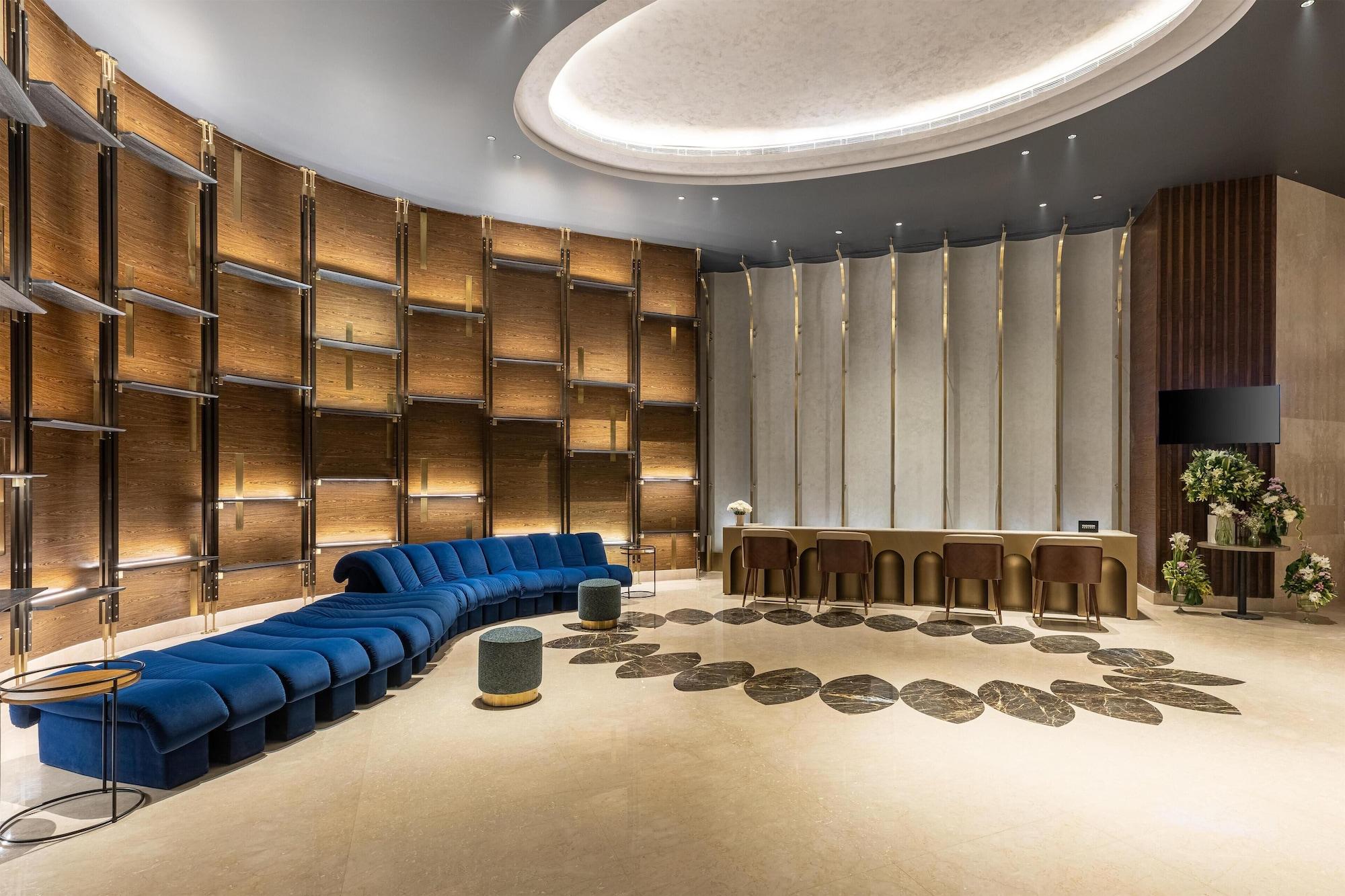 Vista Lobby Radisson Hotel Phagwara