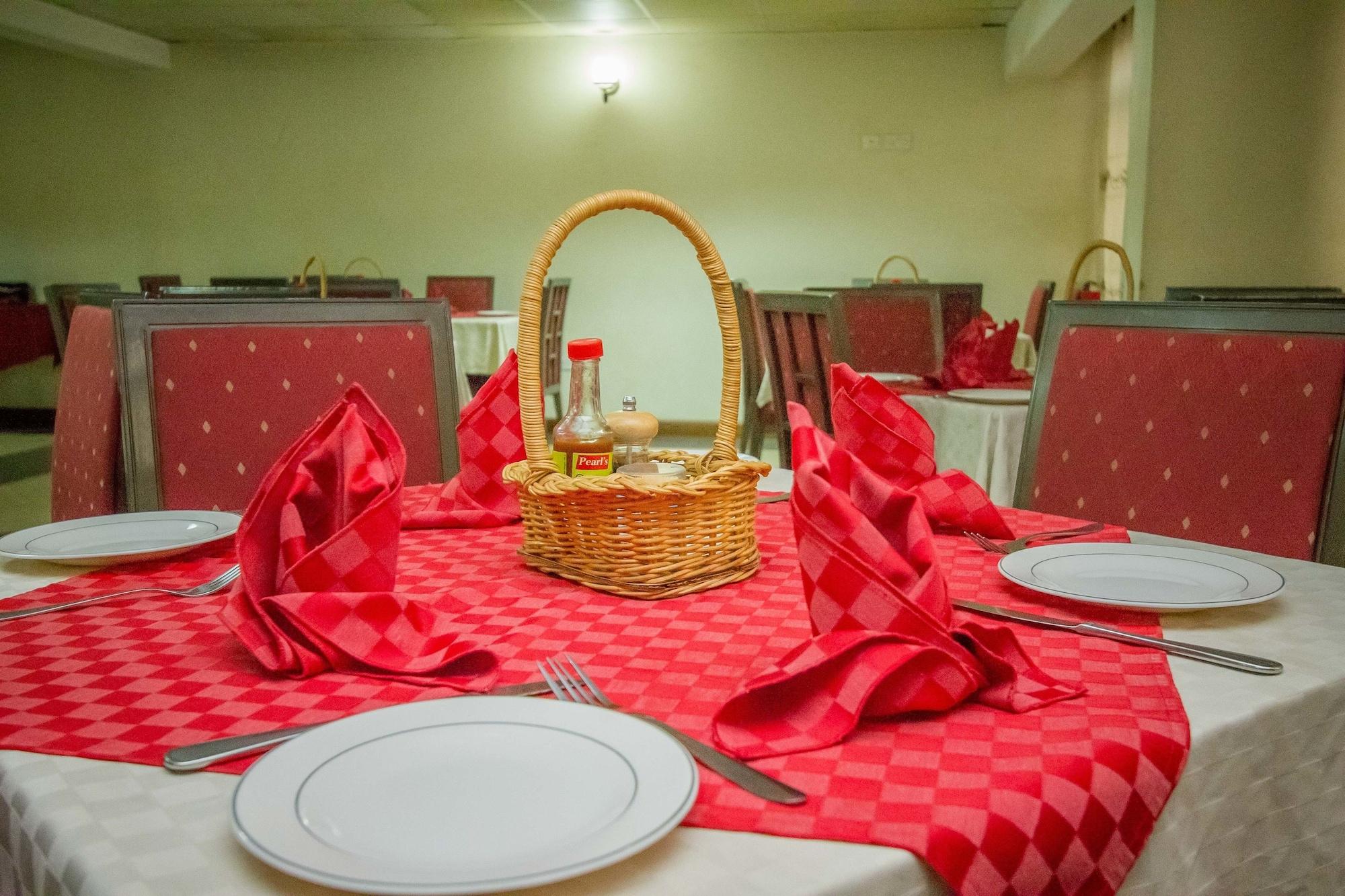Restaurant Holiday Express Hotel